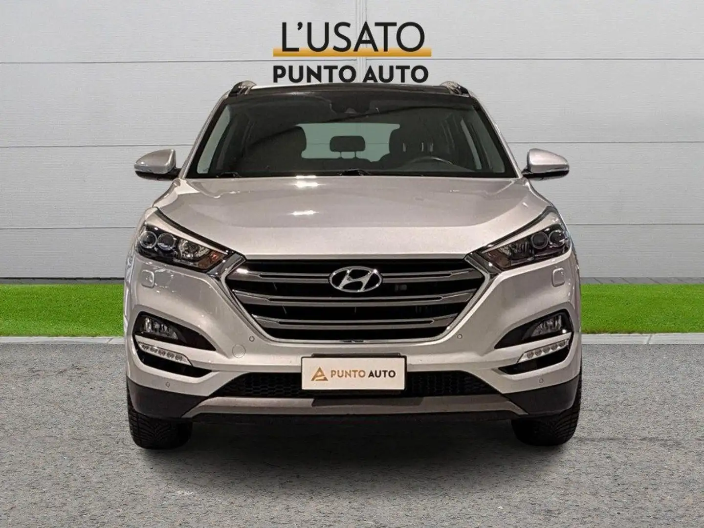 Hyundai TUCSON 2.0 CRDi 4WD XPossible Grigio - 2