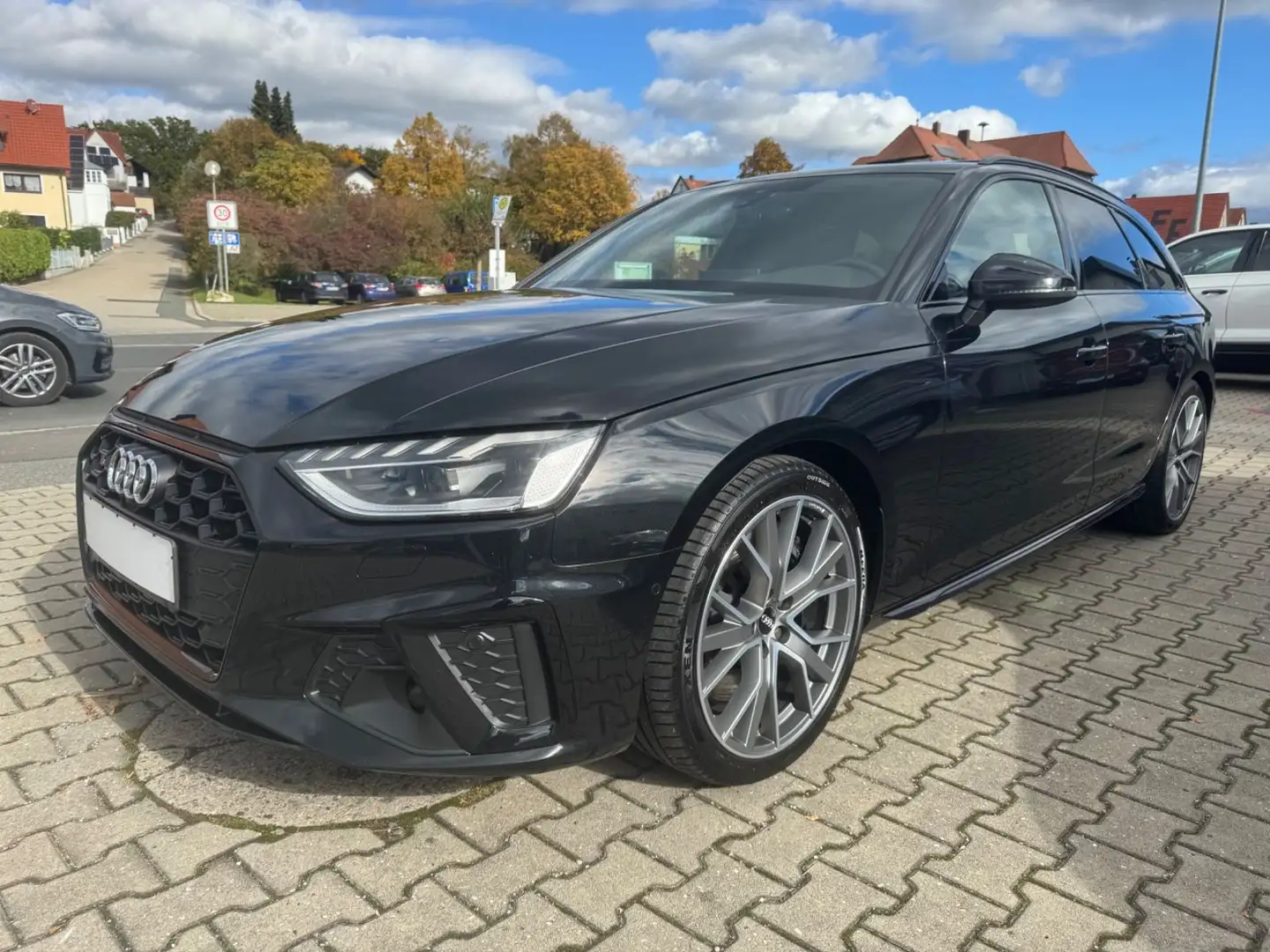 Audi S4 Avant 3.0 TDI quattro LEDER SHZ PANO NAVI KAM Schwarz - 1