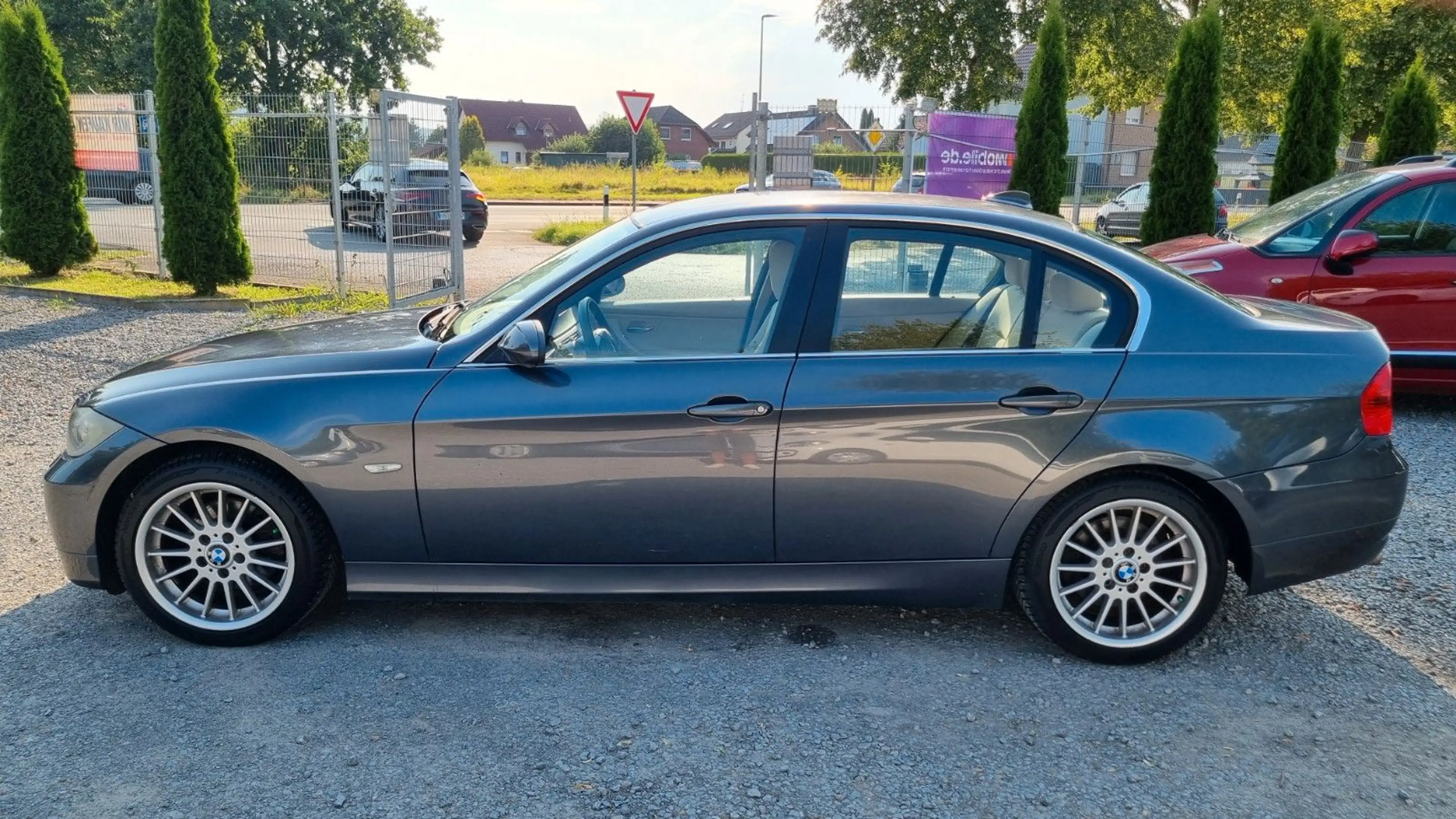 BMW 325 3 Limousine 325 i xDrive/ Inkl. Garantie — photo 8