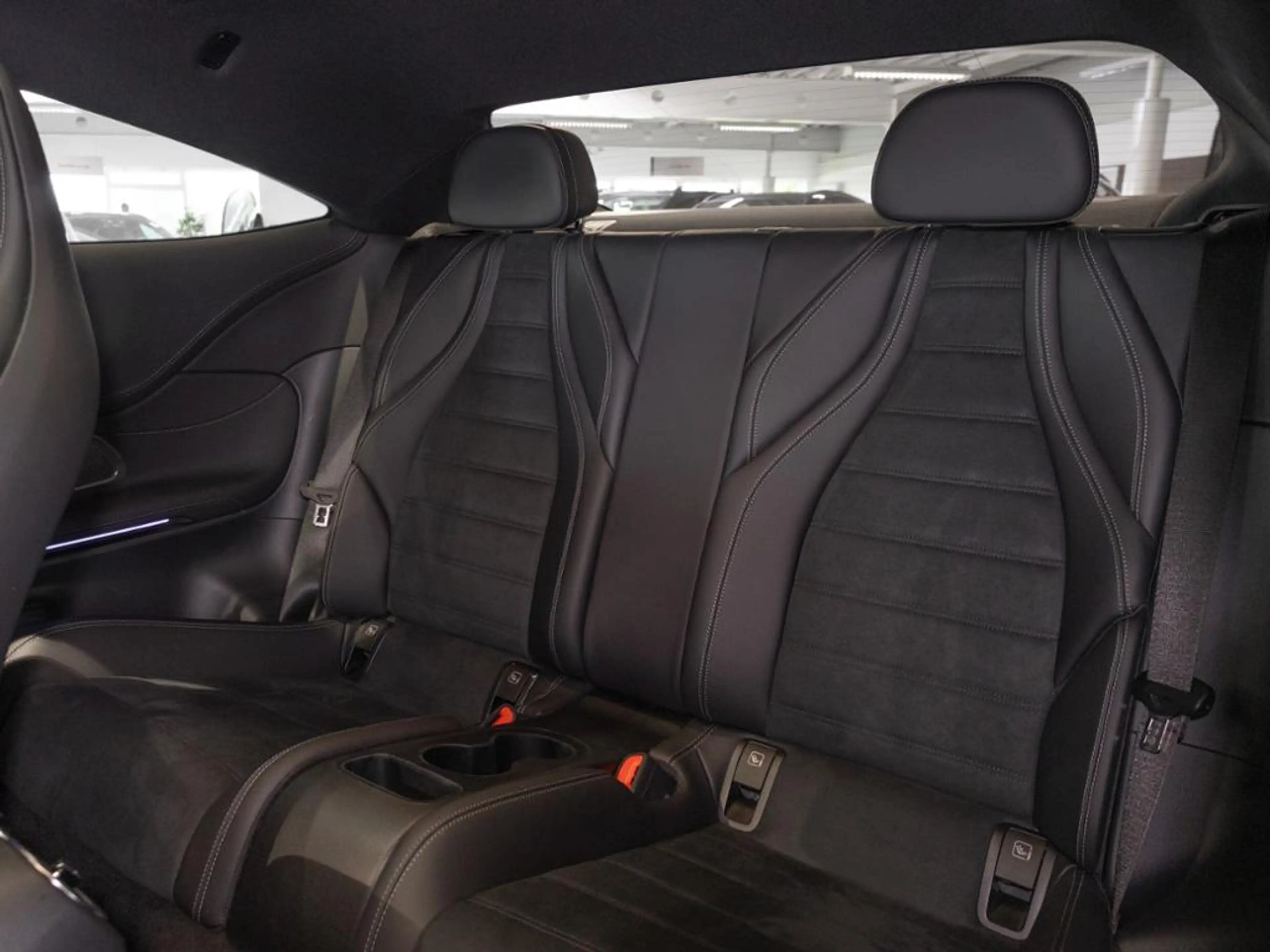 Mercedes-Benz CLE 220 d Coupé , AMG BURM NIGHT MEMO 360 KAMERA — photo 10