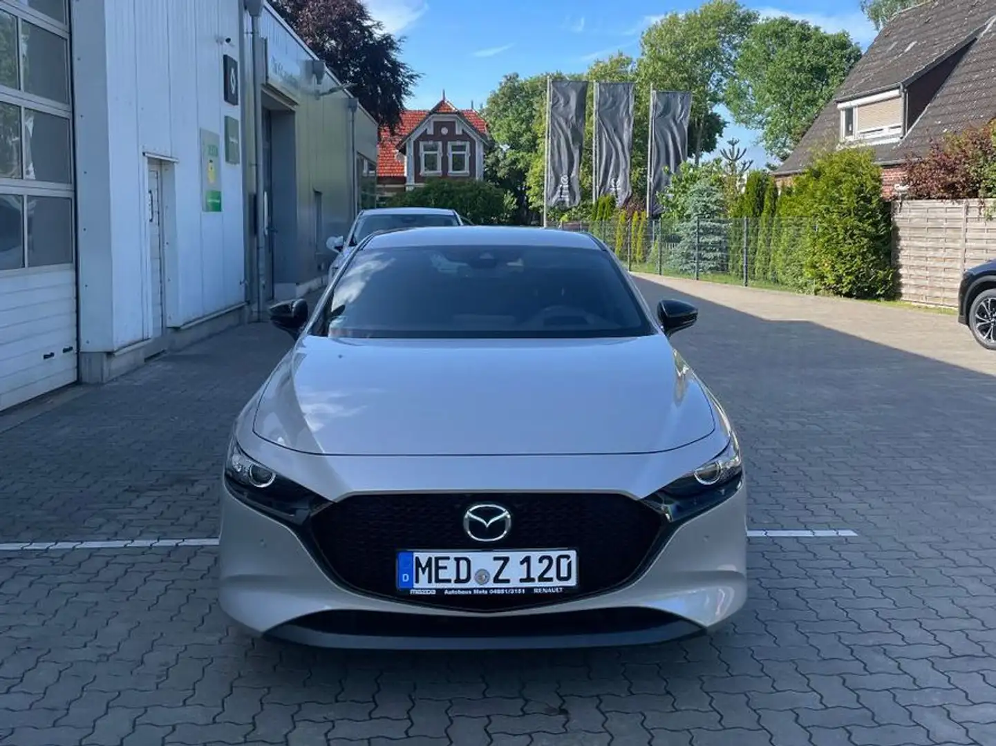 Mazda 3 S SKYACTIV-G 2.0 150PS M HYBRID 6GS AL-SELECTI Beige - 2