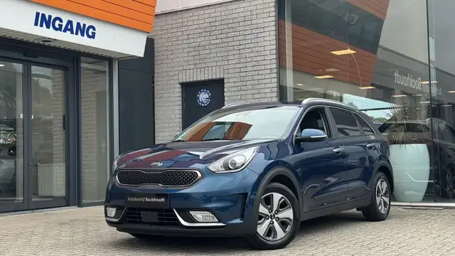 Kia Niro view 3