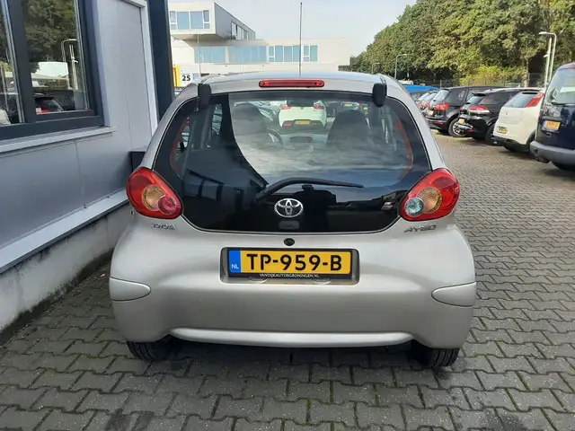 Toyota Aygo view 6
