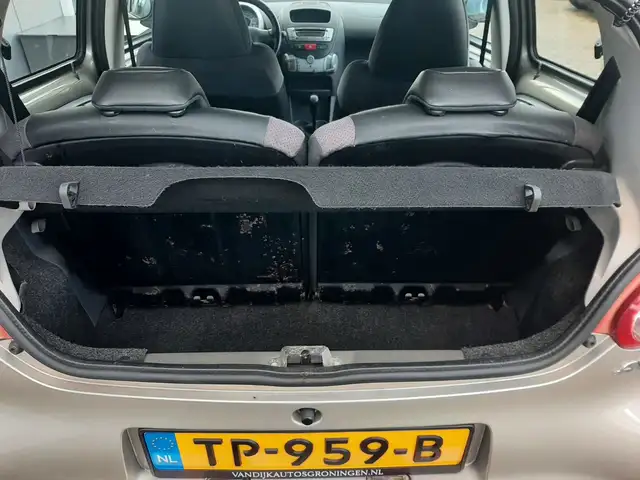 Toyota Aygo view 7