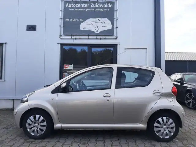 Toyota Aygo view 2
