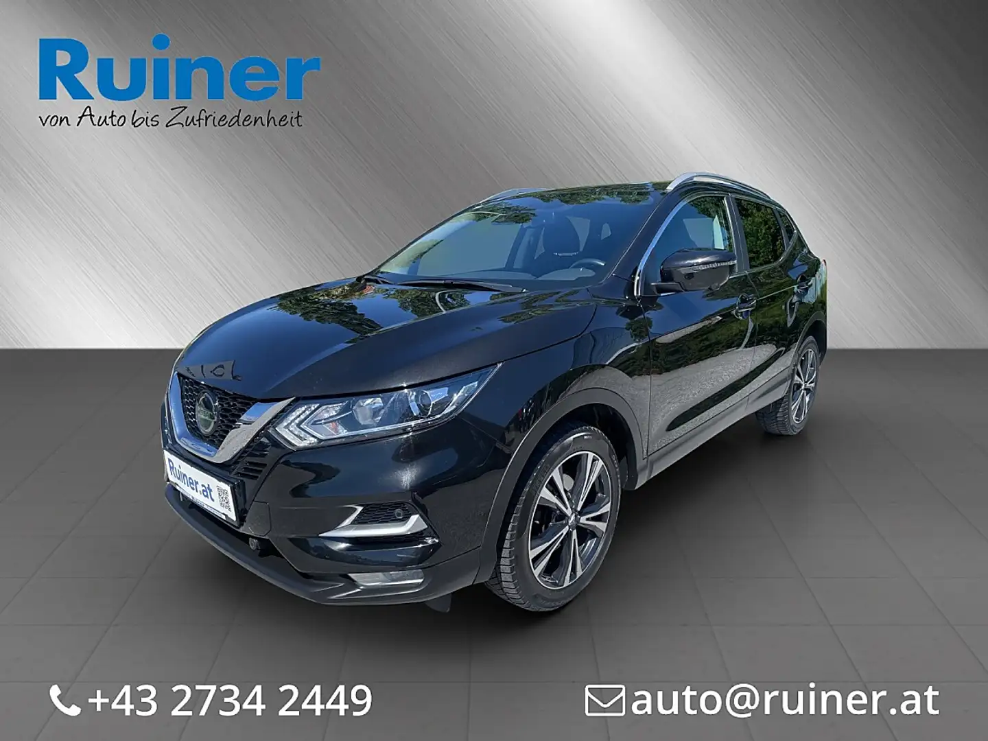 Nissan Qashqai 1,3 DIG-T Zama DCT Aut. Schwarz - 1