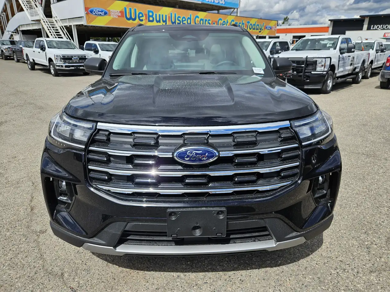 Ford Explorer снимка Ford Explorer