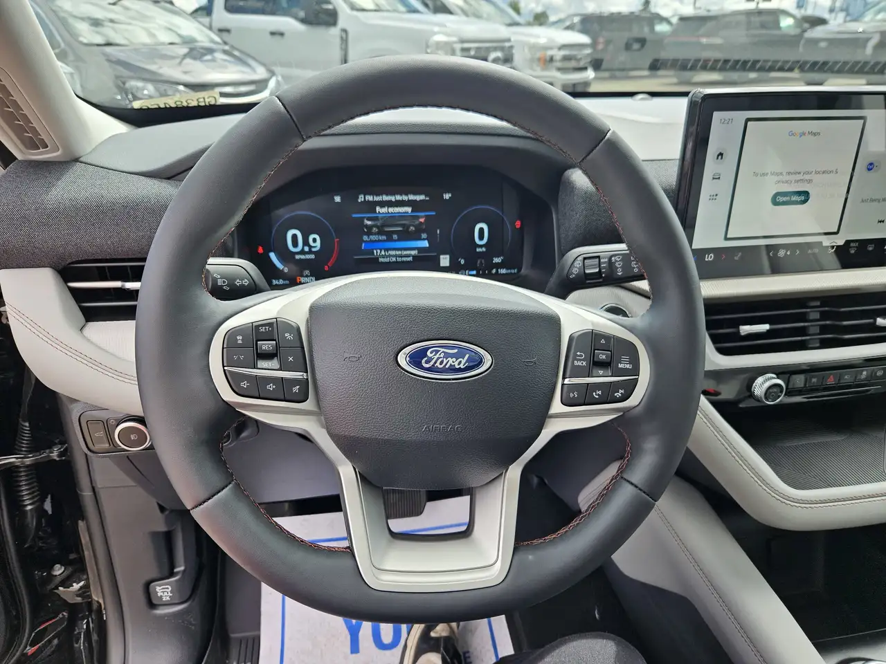 Ford Explorer снимка Ford Explorer
