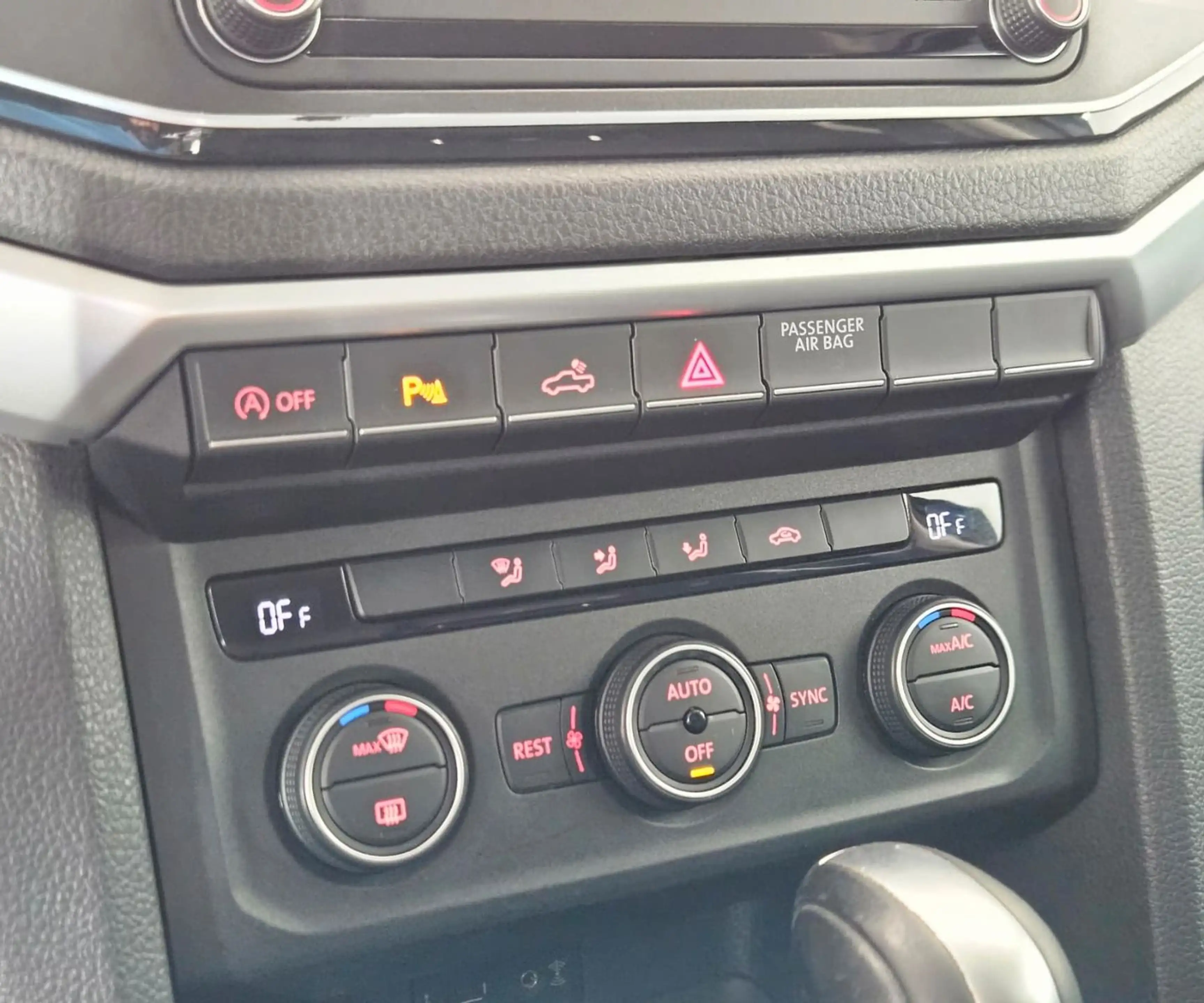 Volkswagen Amarok Aventura 4Motion *AUTOM*NAV*KAM*LEDER*SHZ — photo 15
