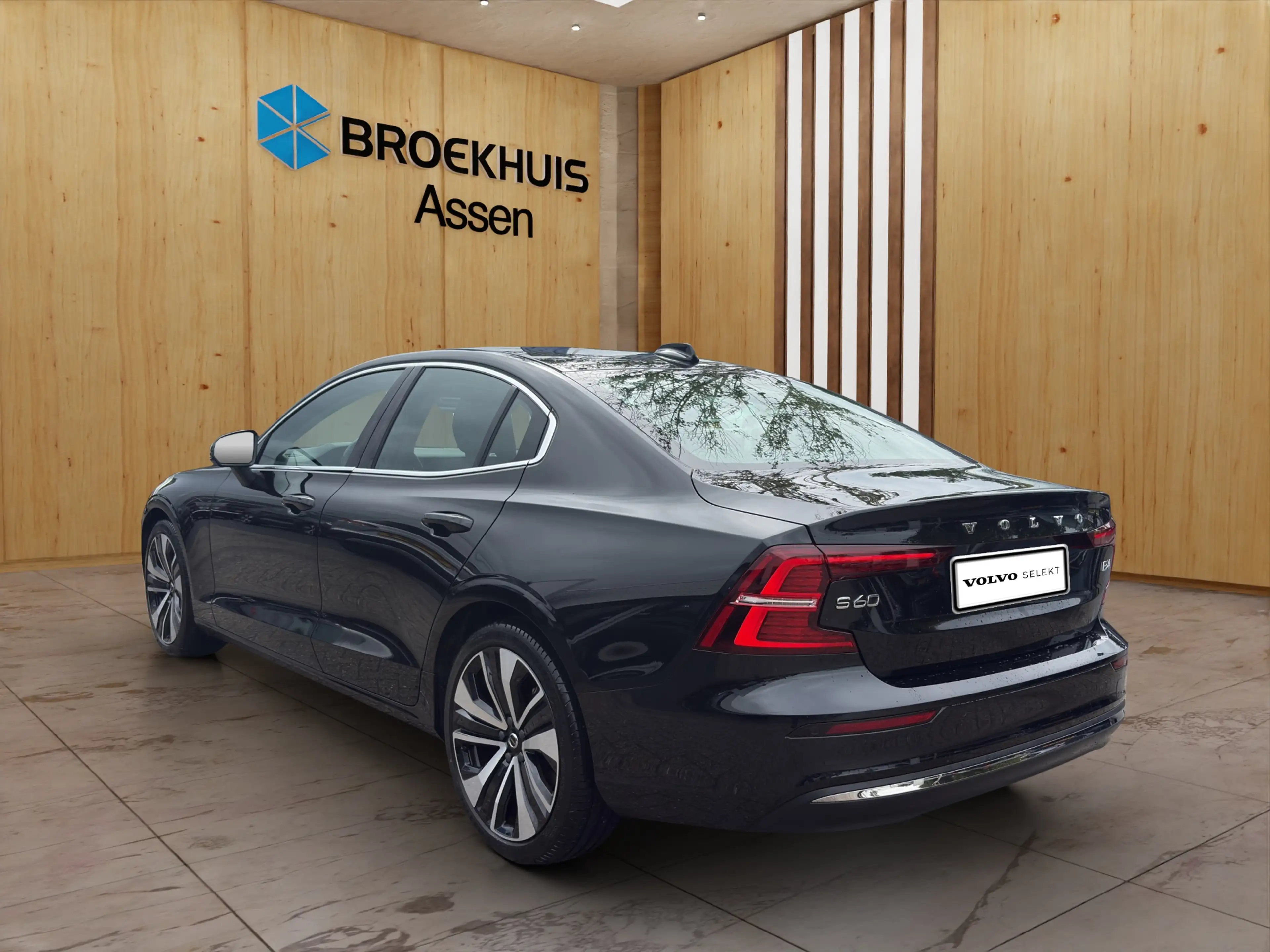 Volvo S60 2.0 B4 Plus Bright | BLIS | Stoel + Stuur Verwarmi — photo 3