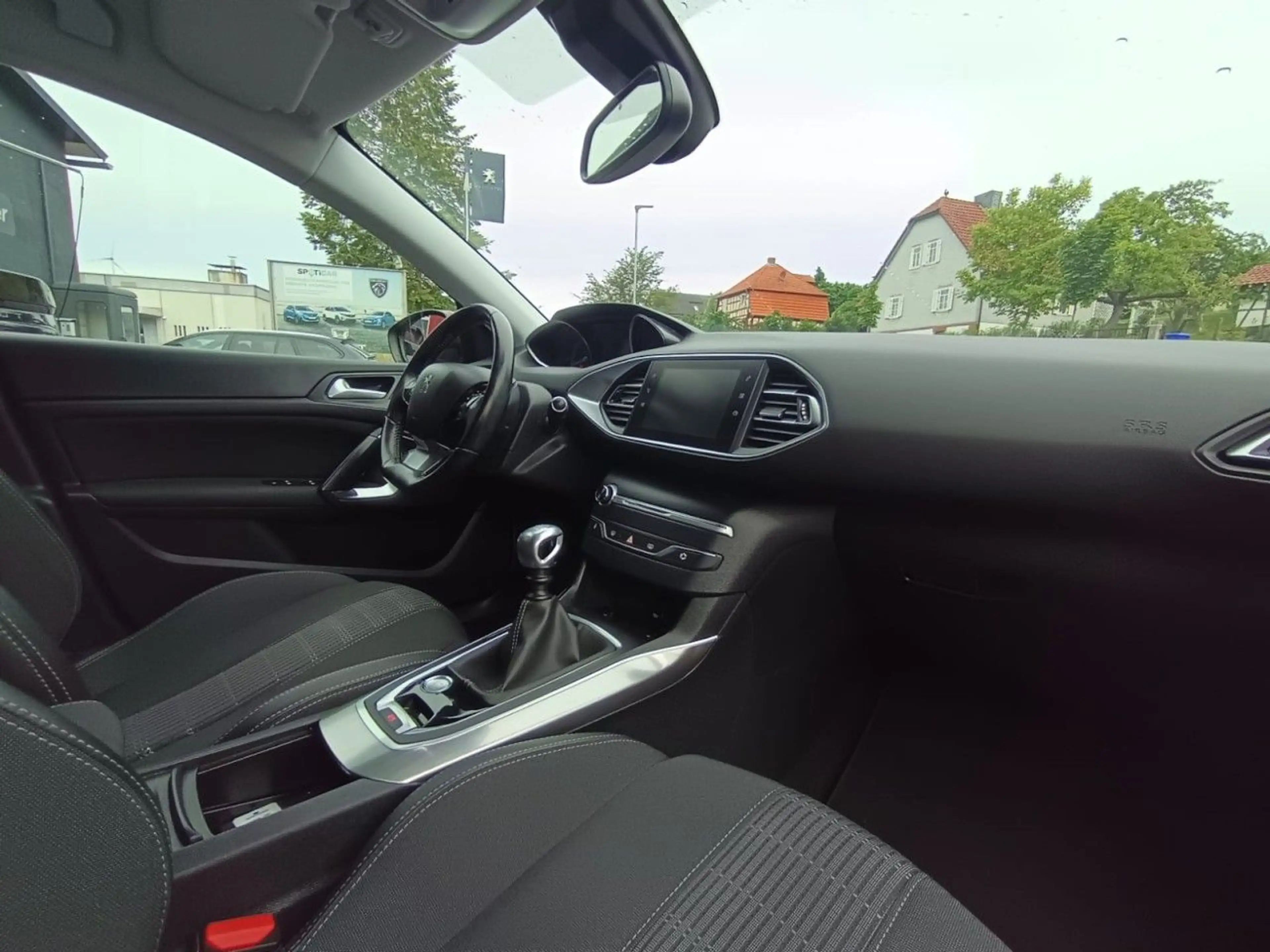 Peugeot 308 Allure AHK Navi Sitzheizung Klima Navi — photo 20