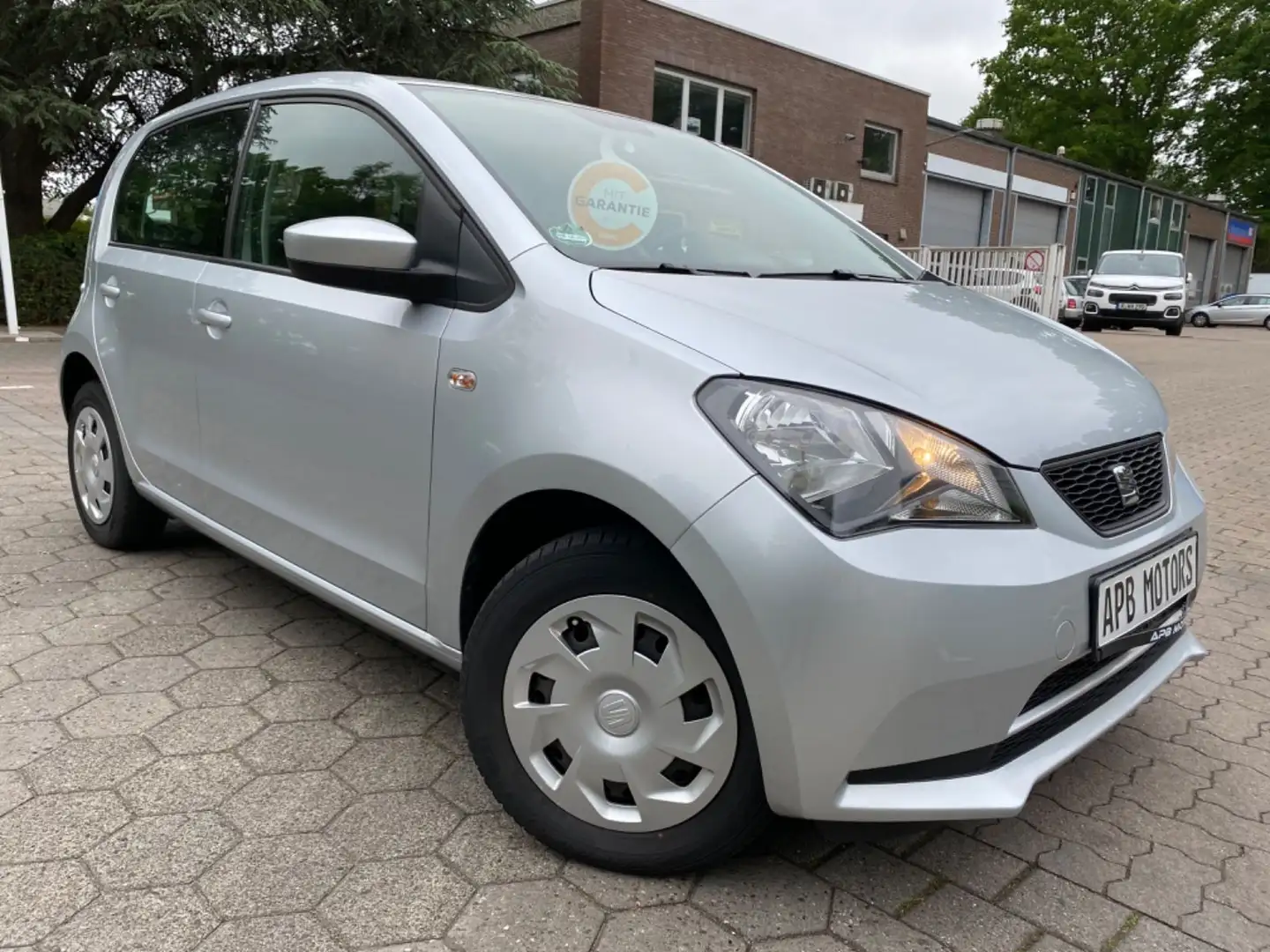 SEAT Mii STYLE KLIMA NAVI ALLWETTER AUX TÜV 01/2027 Argent - 1