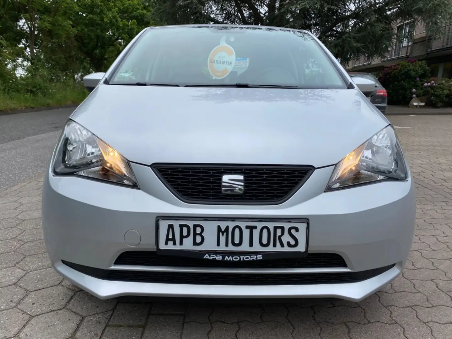 SEAT Mii STYLE KLIMA NAVI ALLWETTER AUX TÜV 01/2027 Argent - 2