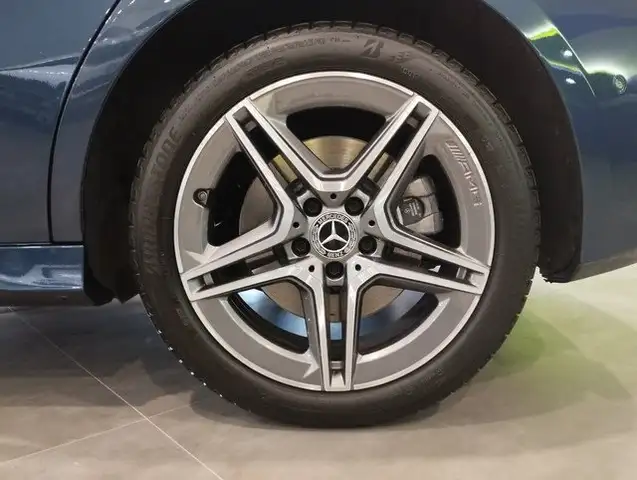 Mercedes-Benz A-Class view 5