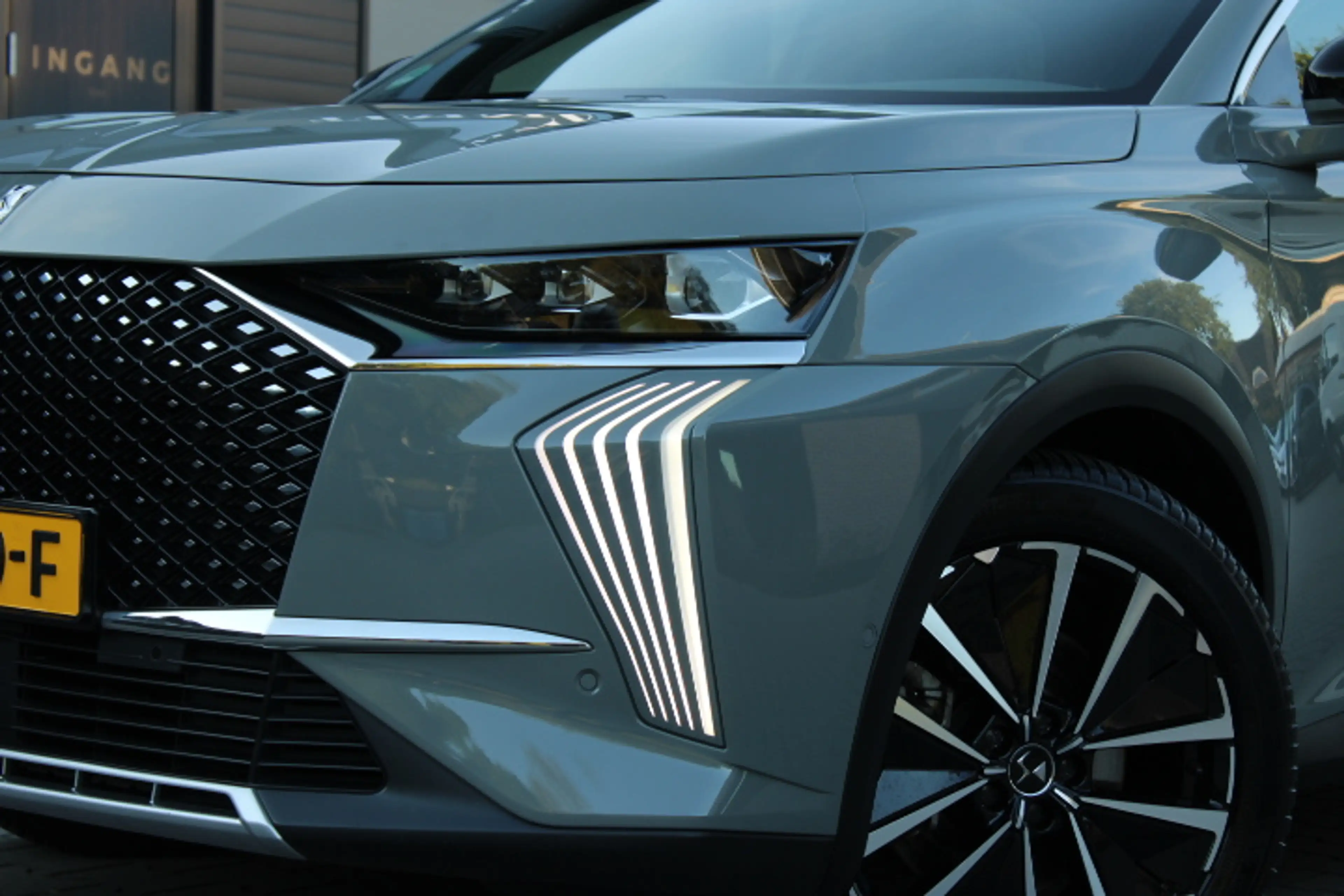 DS Automobiles DS 7 E-Tense 300 4x4 Opéra - Panoramadak - Dealer onder — photo 9