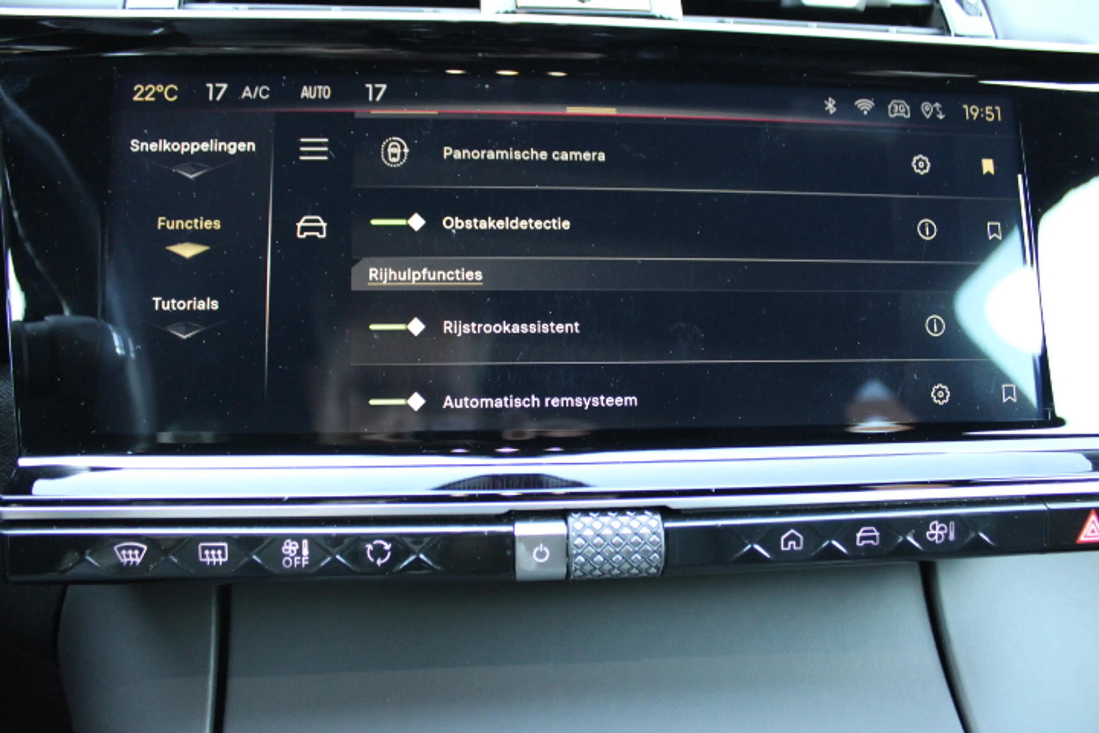 DS Automobiles DS 7 E-Tense 300 4x4 Opéra - Panoramadak - Dealer onder — photo 38