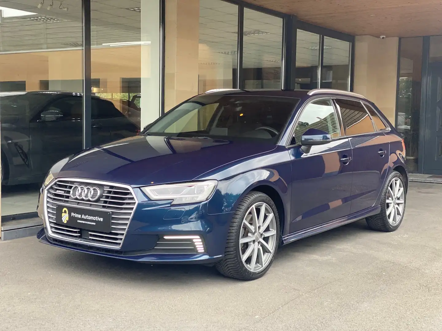 Audi A3 40 TFSI Etron Strc * S-Line * GPS * KEYLESS * VR * Blauw - 1