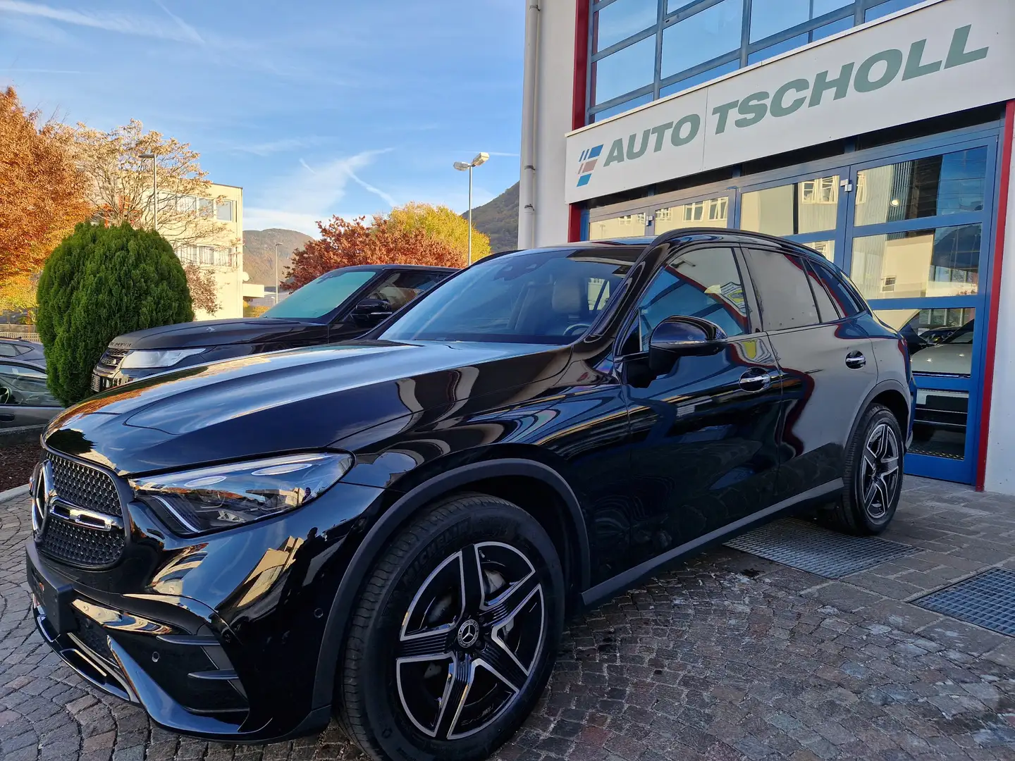 Mercedes-Benz GLC 220 d 220Cv 4M AMG Night Distronic DigLight Airmatic Negro - 1