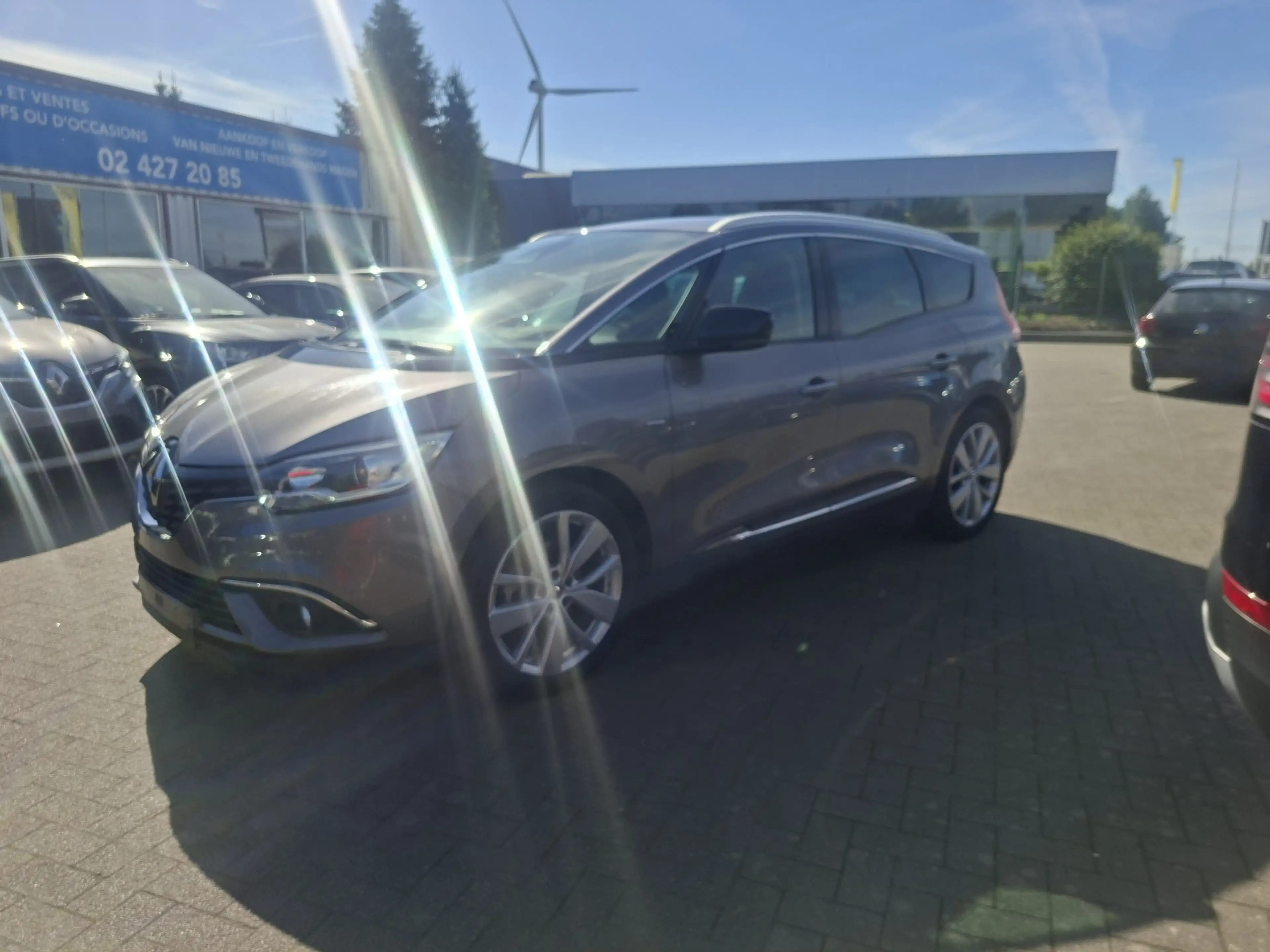 Renault Grand Scenic Grand Scénic 1.33 TCe Limited Edition GPF (EU6.2) — photo 6