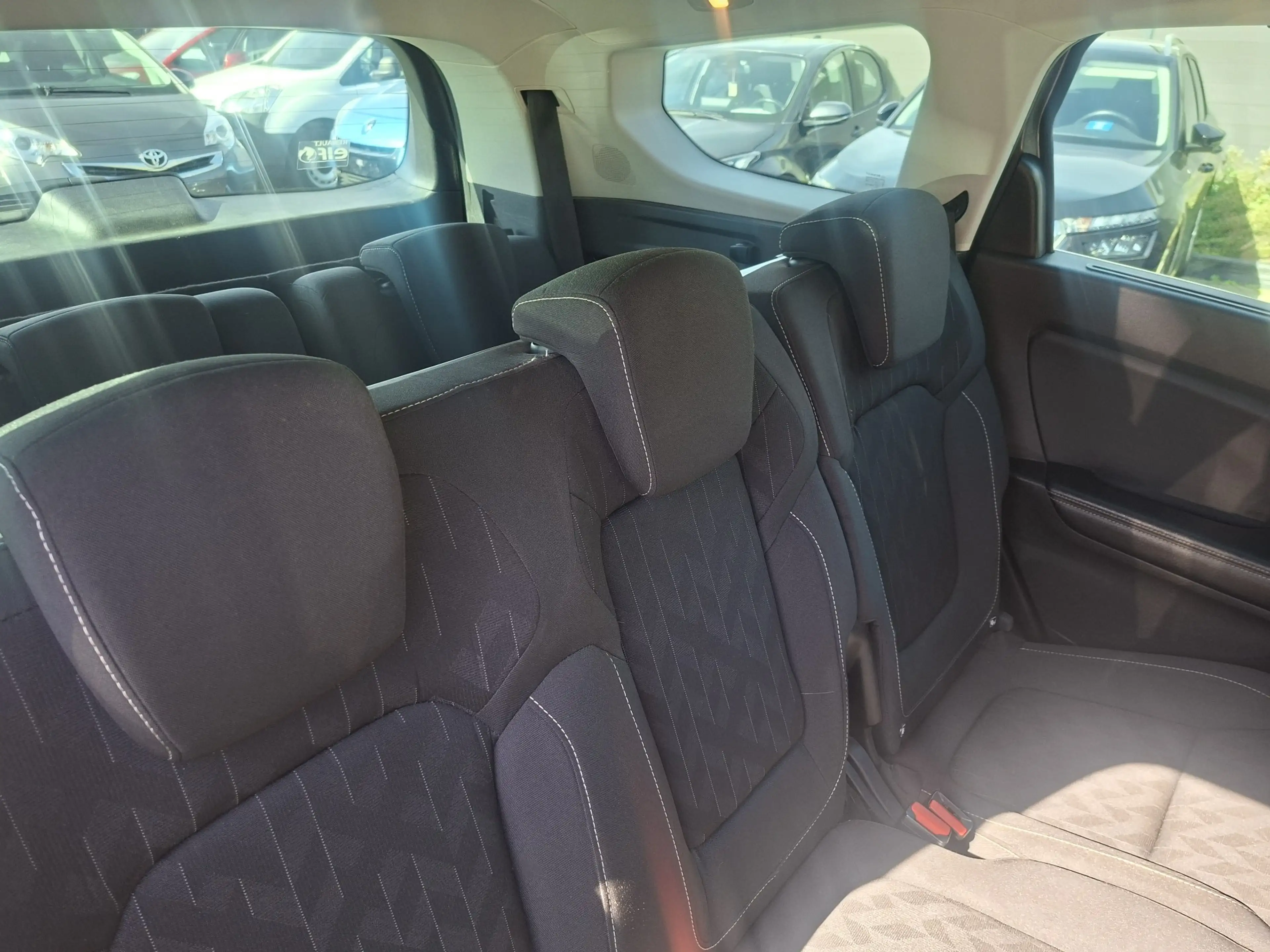 Renault Grand Scenic Grand Scénic 1.33 TCe Limited Edition GPF (EU6.2) — photo 15