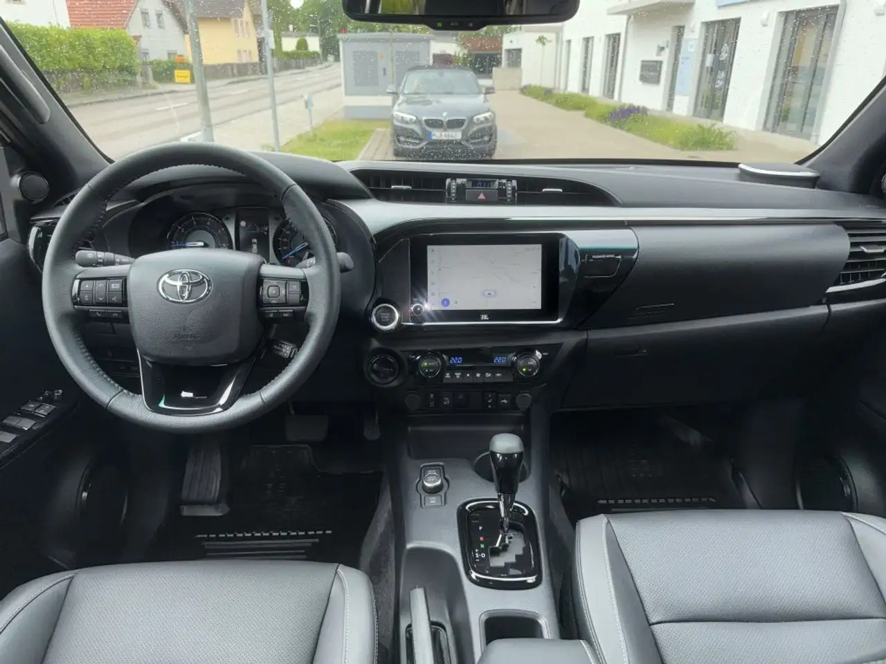 Toyota Hilux 2.8 Mild-Hybrid Double Cab Invincible 360°,sofort 11