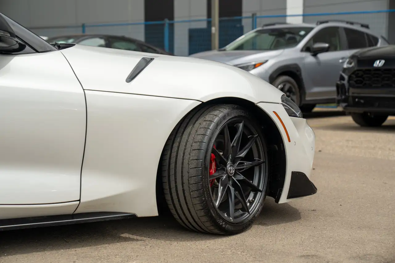 Toyota GR Supra photo Toyota GR Supra