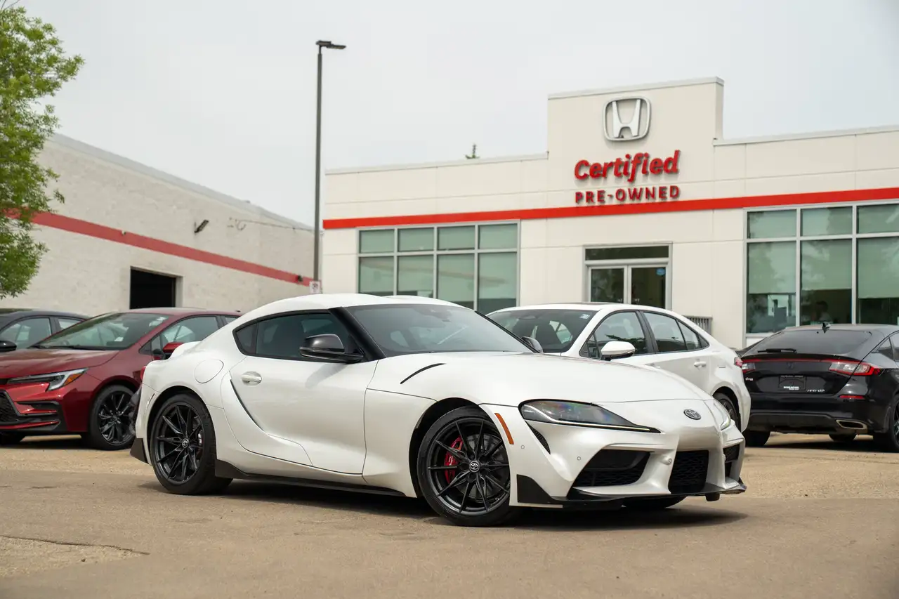 Toyota GR Supra photo Toyota GR Supra