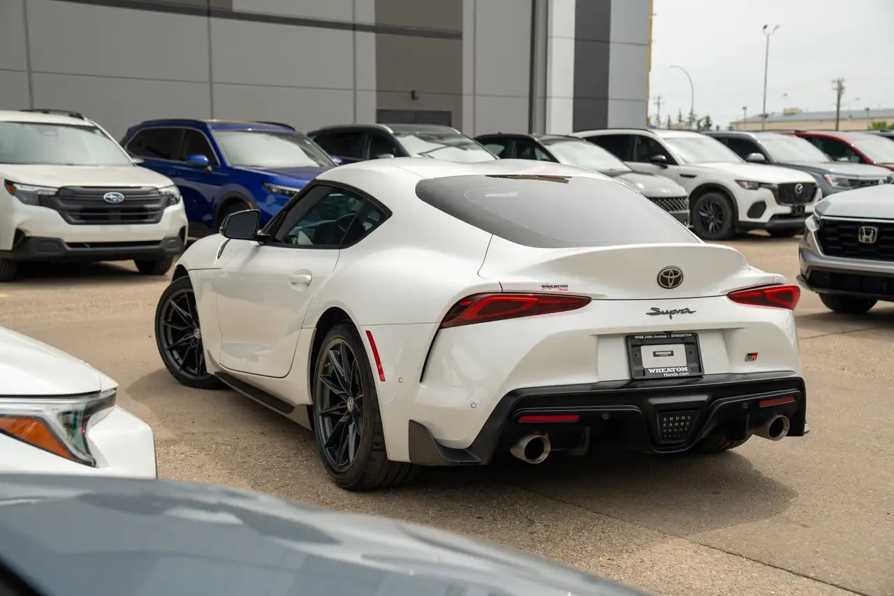 Toyota GR Supra photo Toyota GR Supra