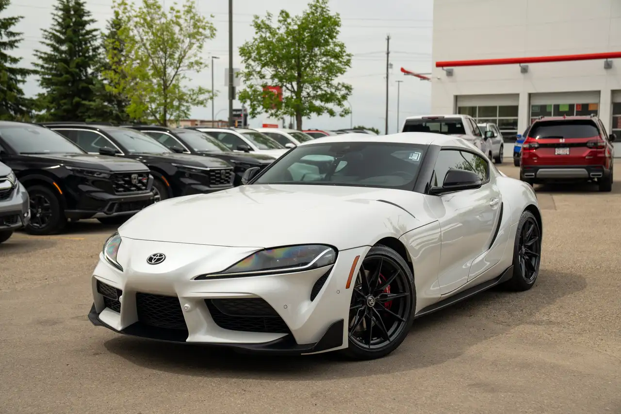 Toyota GR Supra photo Toyota GR Supra