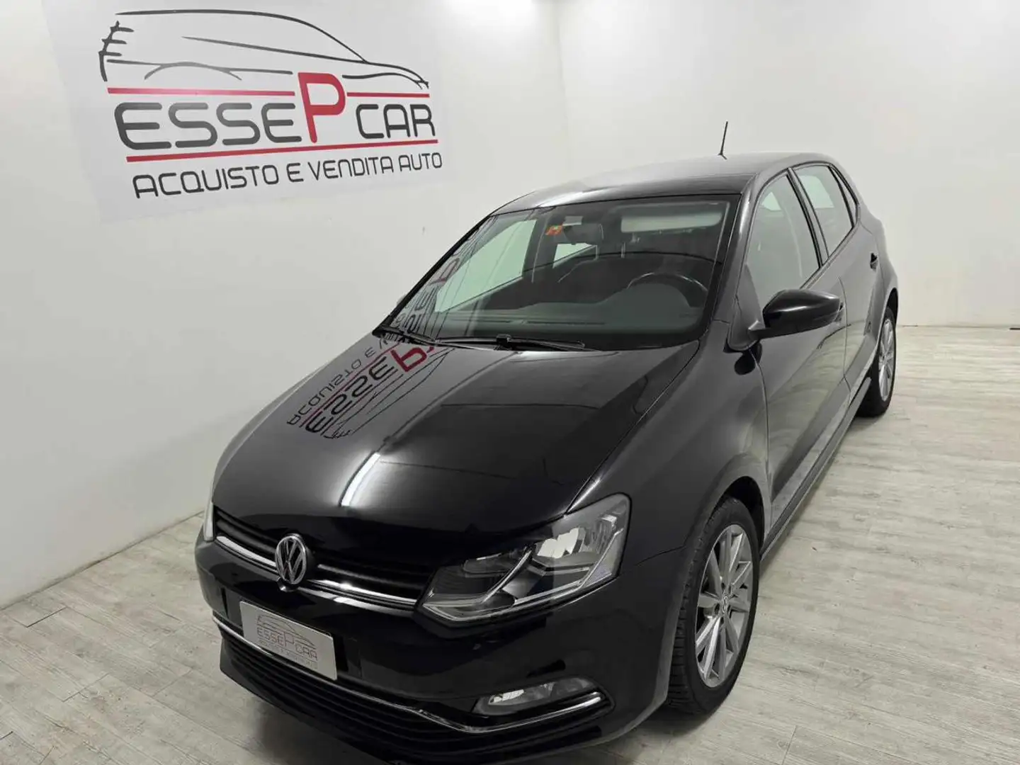 Volkswagen Polo 1.2 TSI DSG 5p. Comfortline 45.000KM Gris - 1