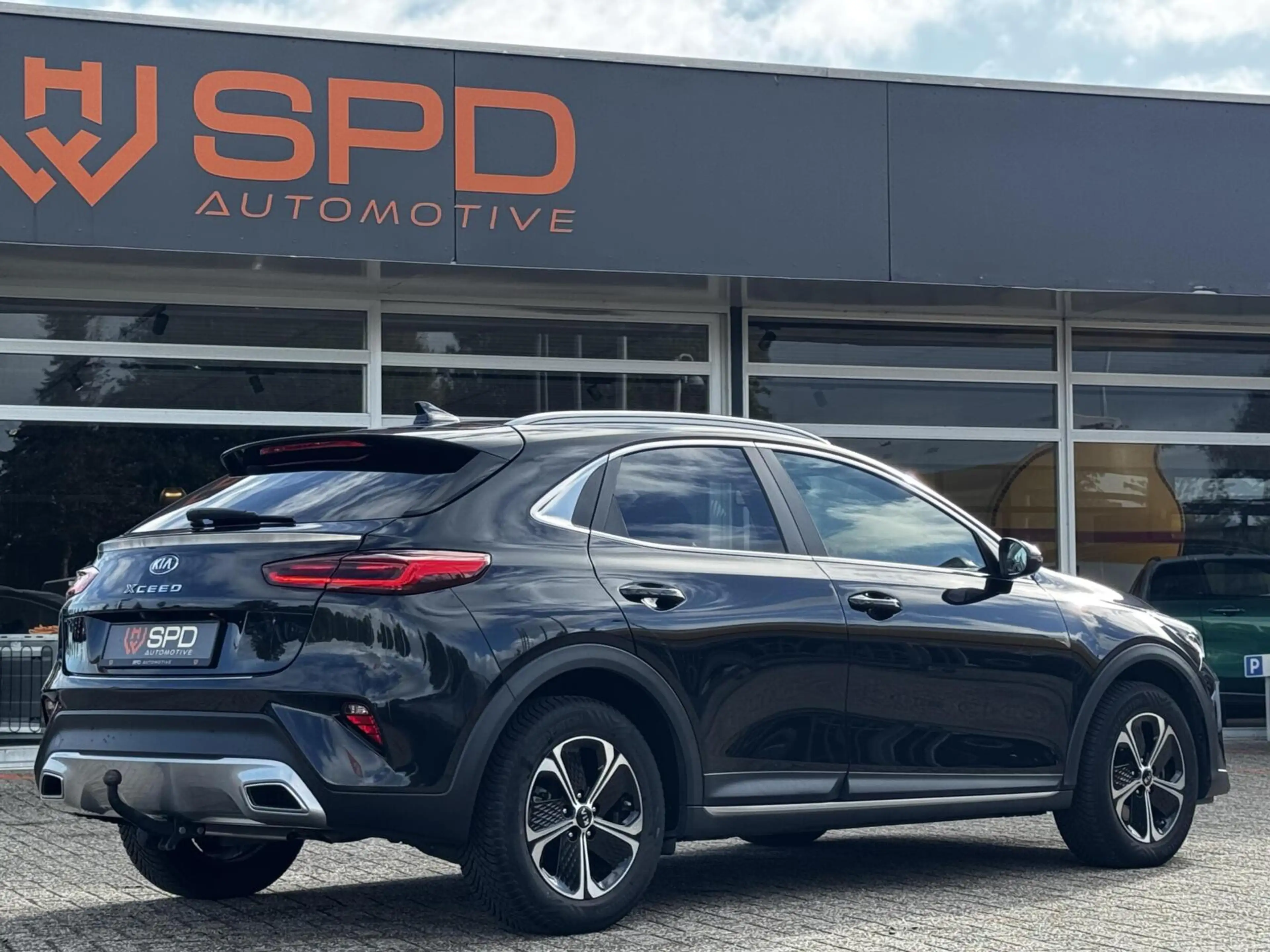 Kia XCeed 1.6 GDi PHEV DynamicPlusLine|Trekha|Camera|LED|ACC — photo 11