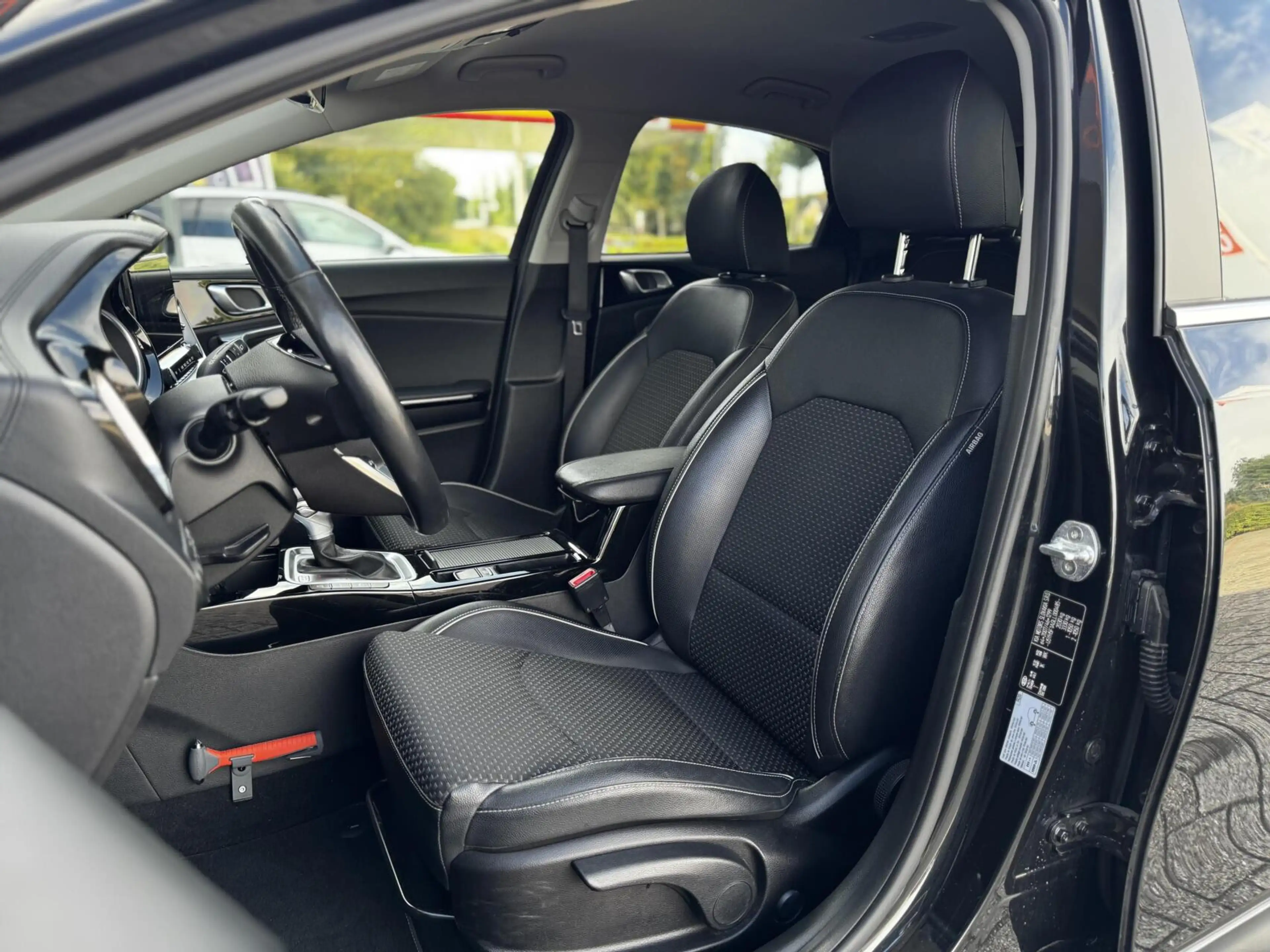 Kia XCeed 1.6 GDi PHEV DynamicPlusLine|Trekha|Camera|LED|ACC — photo 4