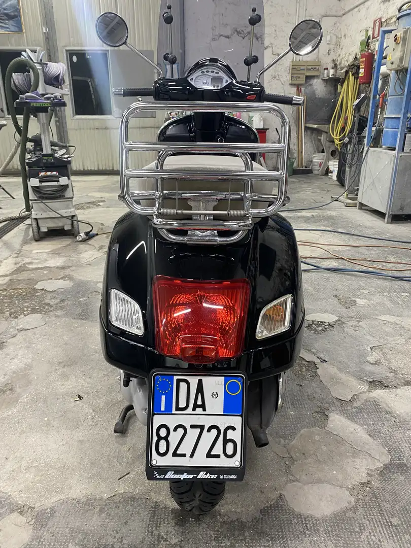 Piaggio GTS 250 - 2
