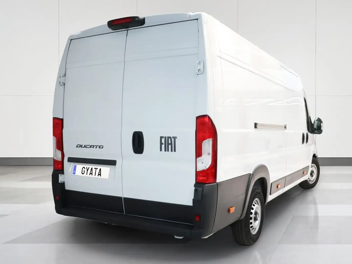 Fiat Ducato Fg. Maxi 35 2.2BlueHDi L4 H2 132KW Blanco - 2