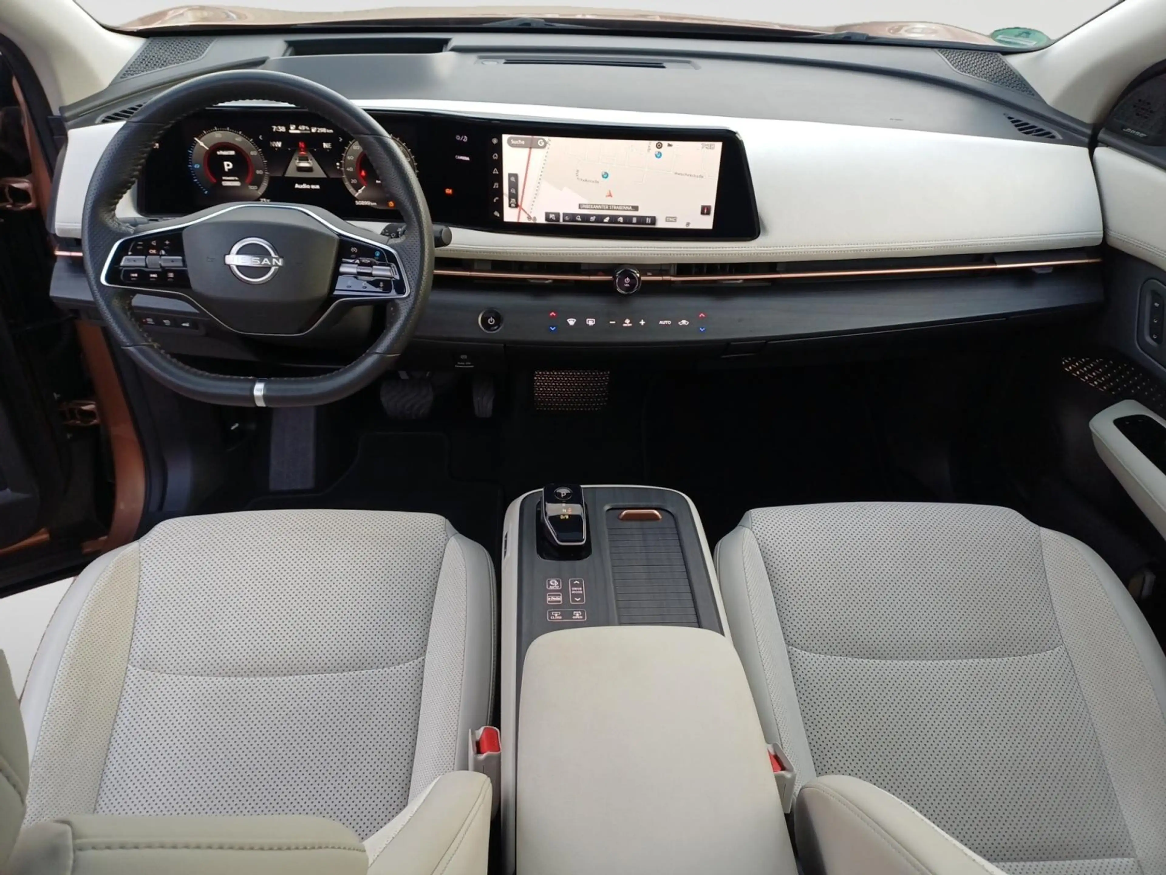 Nissan Ariya 87 kWh Evolve Pack — photo 9