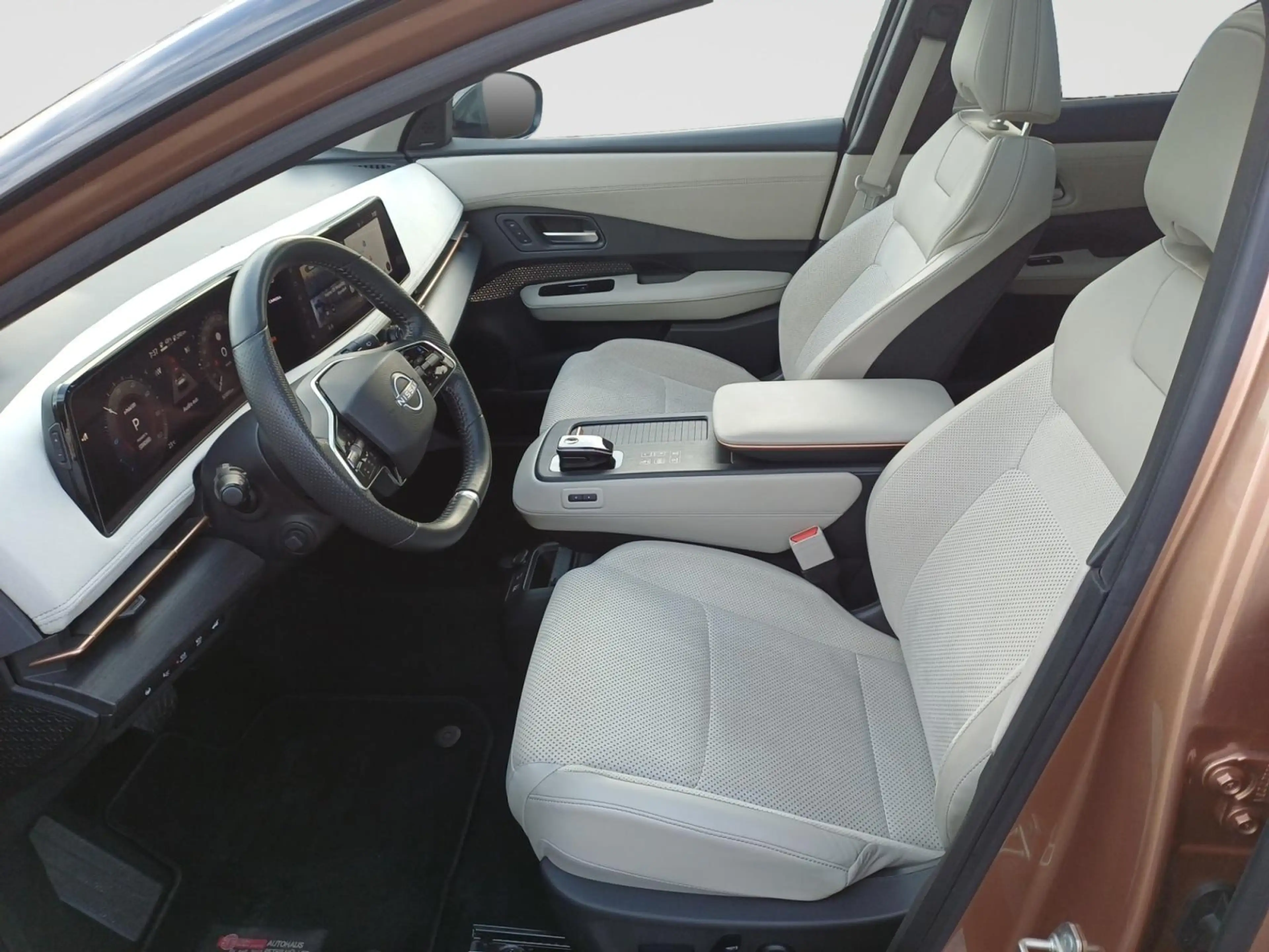 Nissan Ariya 87 kWh Evolve Pack — photo 10