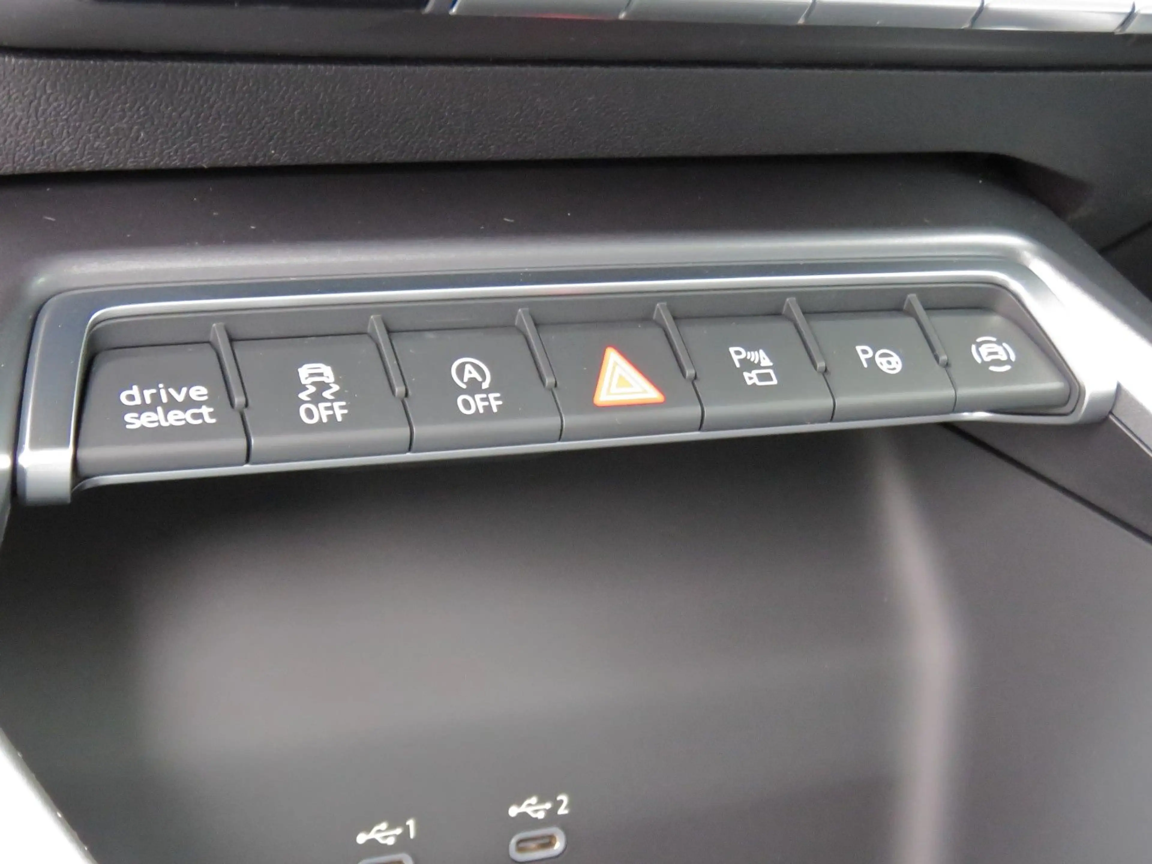 Audi A3 Sportback TDI 110 kW 2x S line PANO SONOS 360 — photo 14