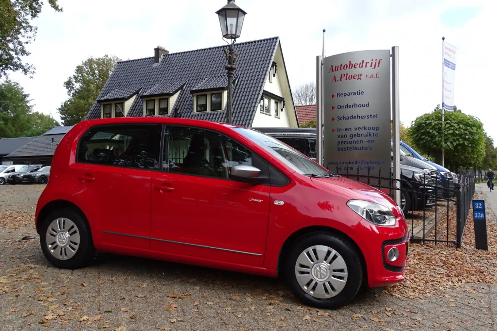 Volkswagen up! 1.0 up! Edition BM CHEER uitv NETTE STAAT Rouge - 1