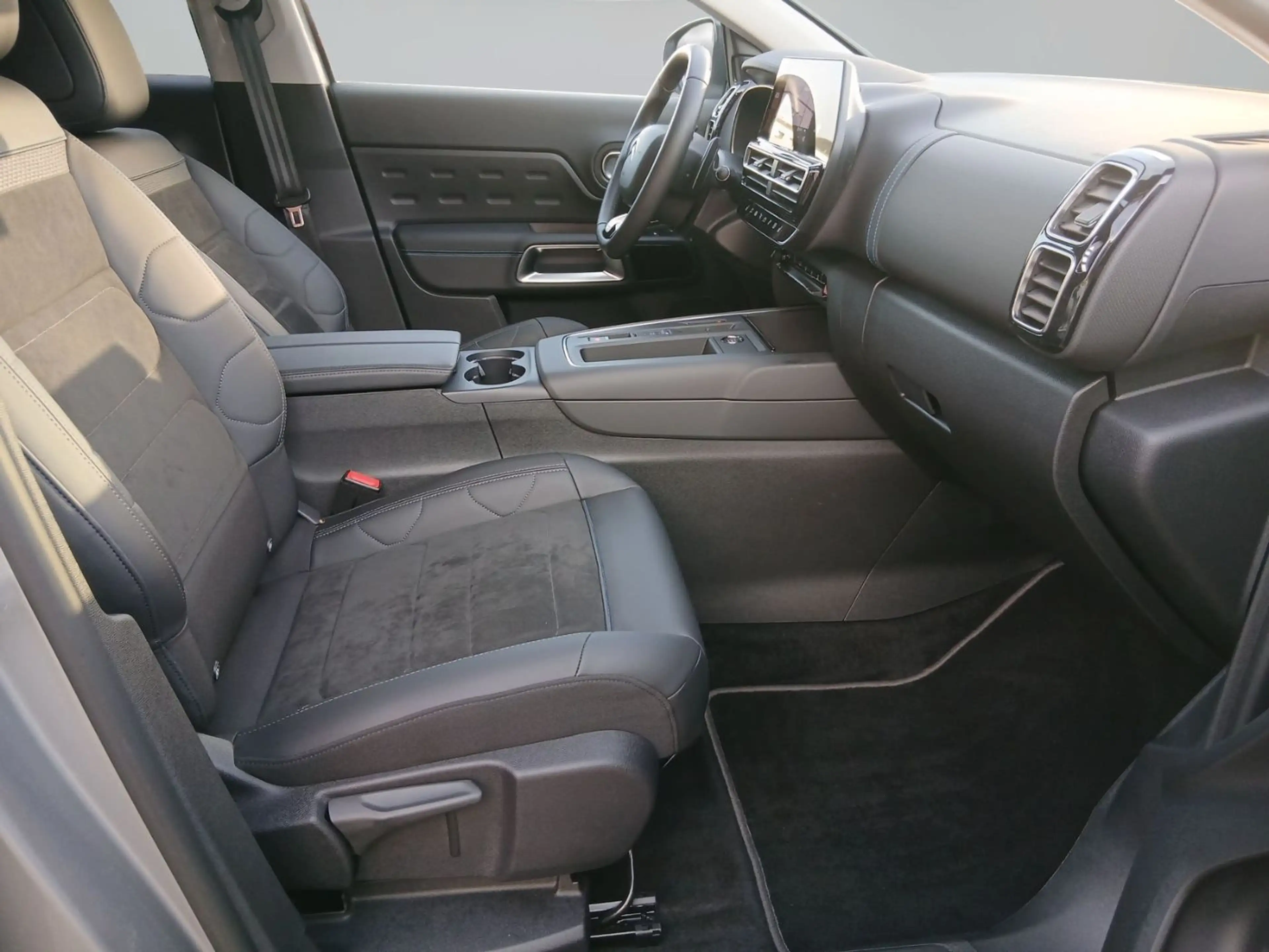Citroen C5 Aircross 1.2 Mild Hybrid 136 MAX LED+Kamera+ — photo 9