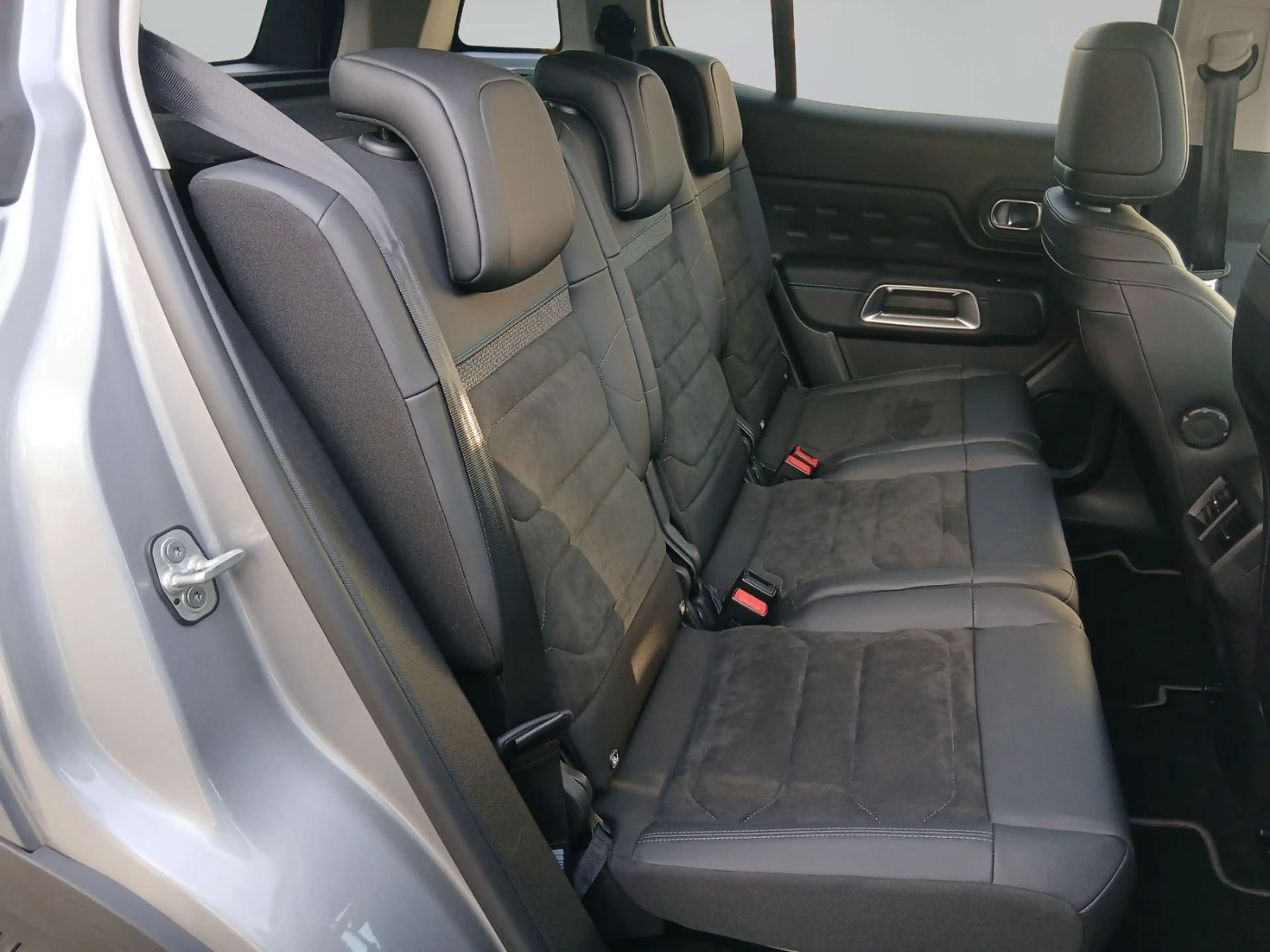 Citroen C5 Aircross 1.2 Mild Hybrid 136 MAX LED+Kamera+ — photo 10