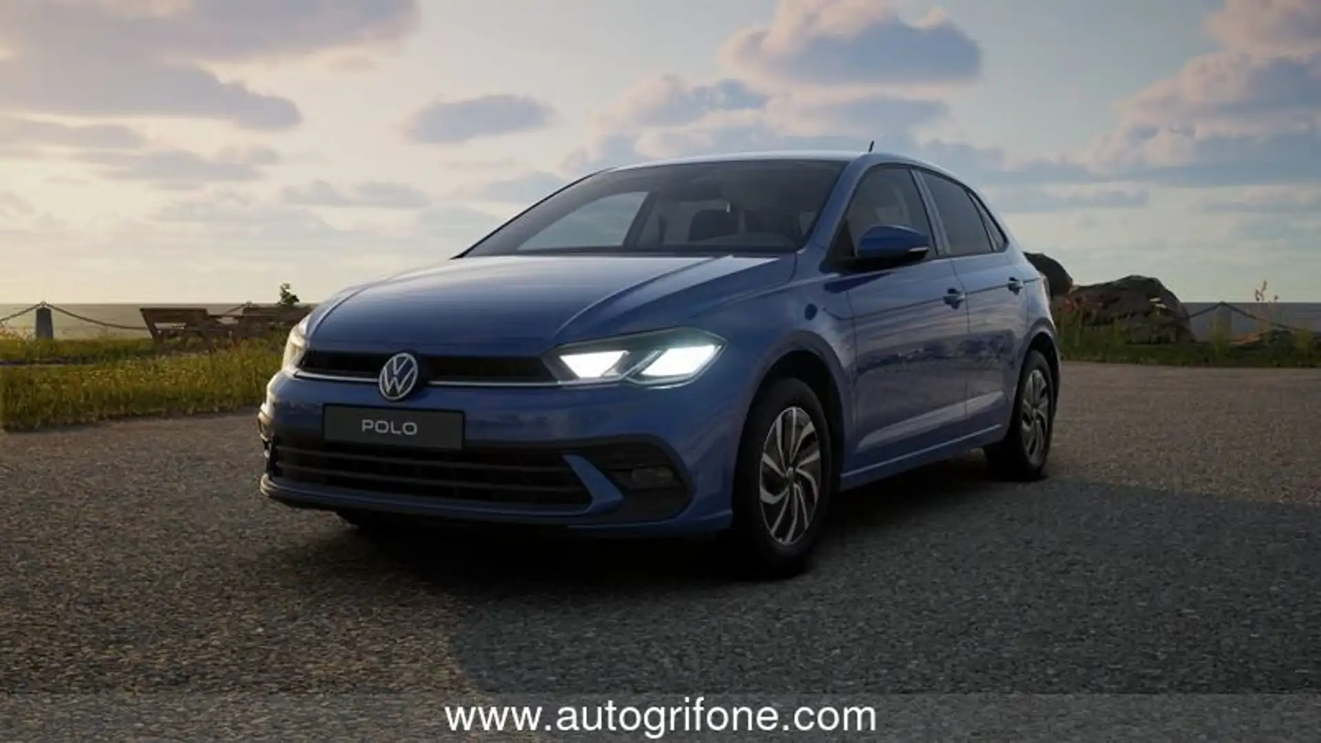 Volkswagen Polo 1.0 TSI Edition Plus Albastru - 1
