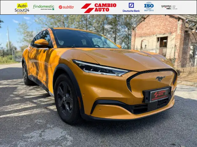 Ford Mustang CHRISTMAS PROMO! standard range rwd 269cv auto