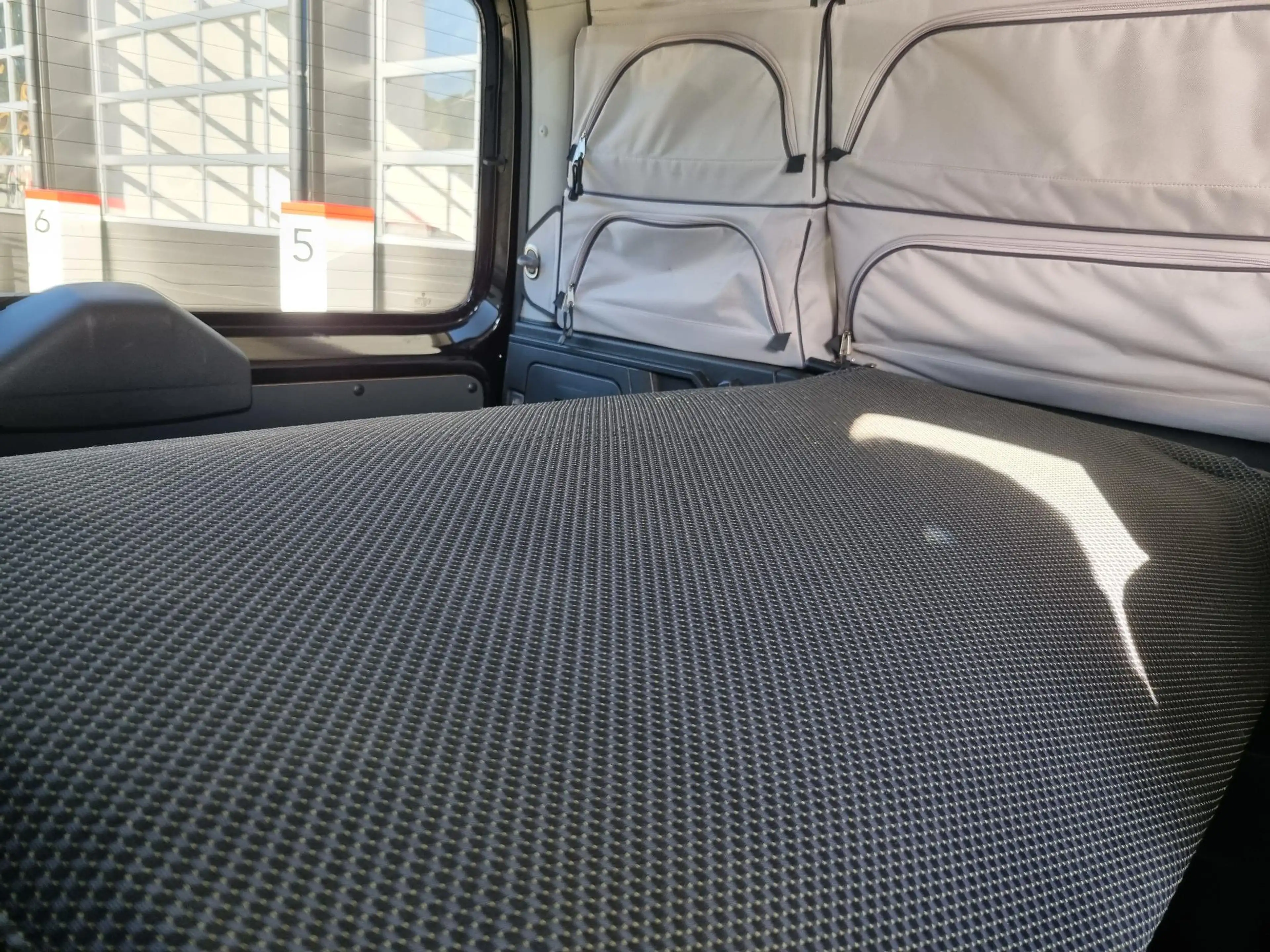 Volkswagen Caddy Maxi 1.4 TSI 130pk. DSG-Aut. BEACH MINICAMPER / FU — photo 14