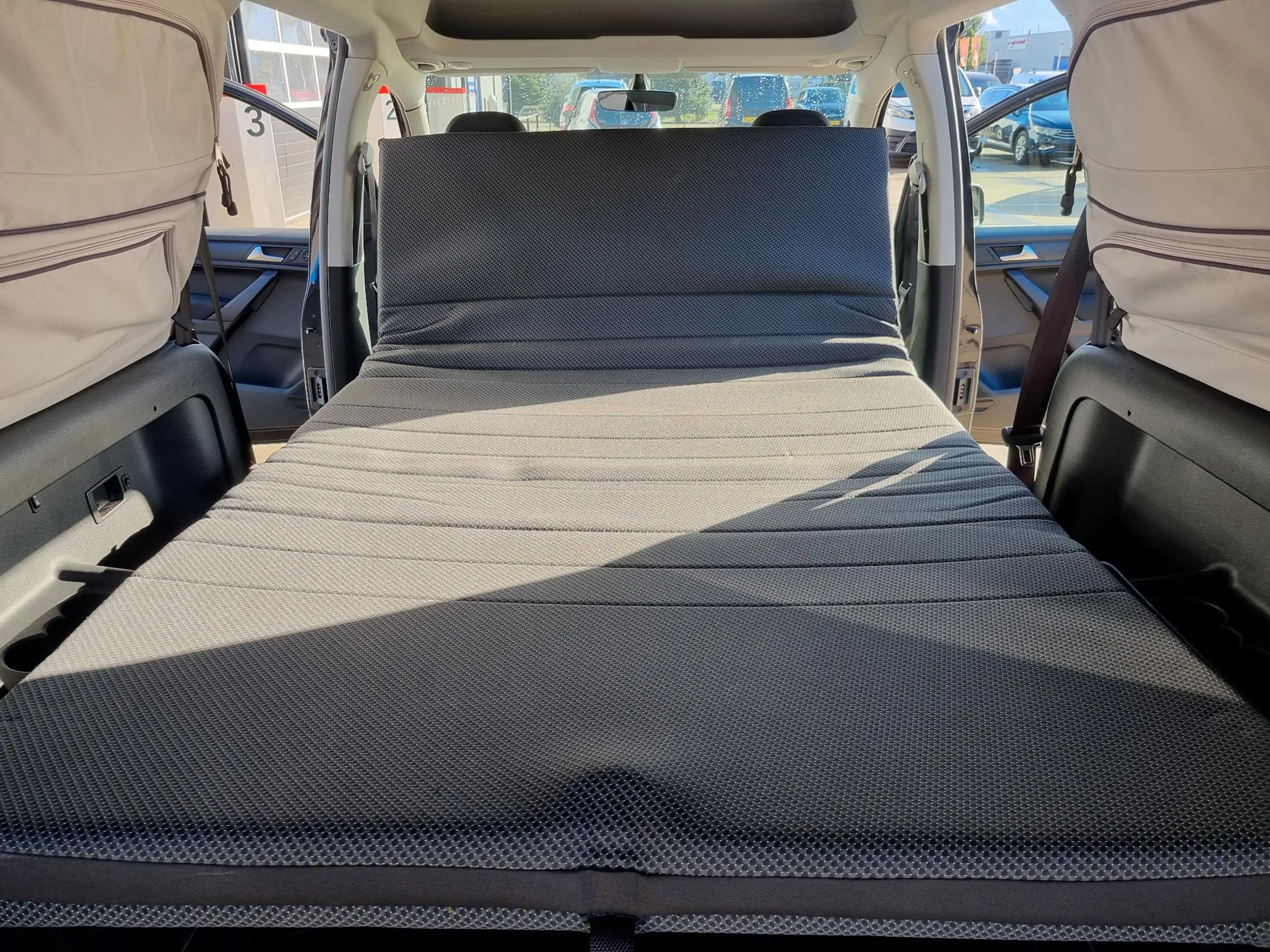 Volkswagen Caddy Maxi 1.4 TSI 130pk. DSG-Aut. BEACH MINICAMPER / FU — photo 17