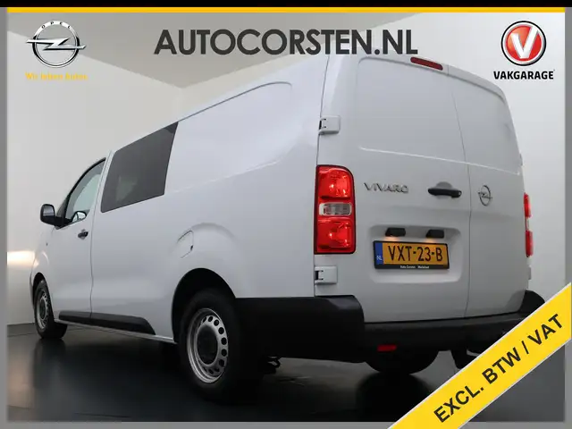 Opel Vivaro view 2