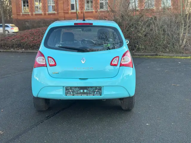Renault Twingo view 3