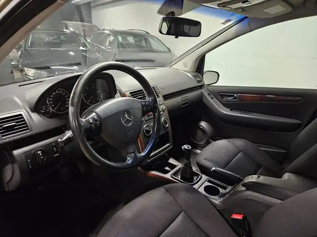Mercedes-Benz A-Class view 5