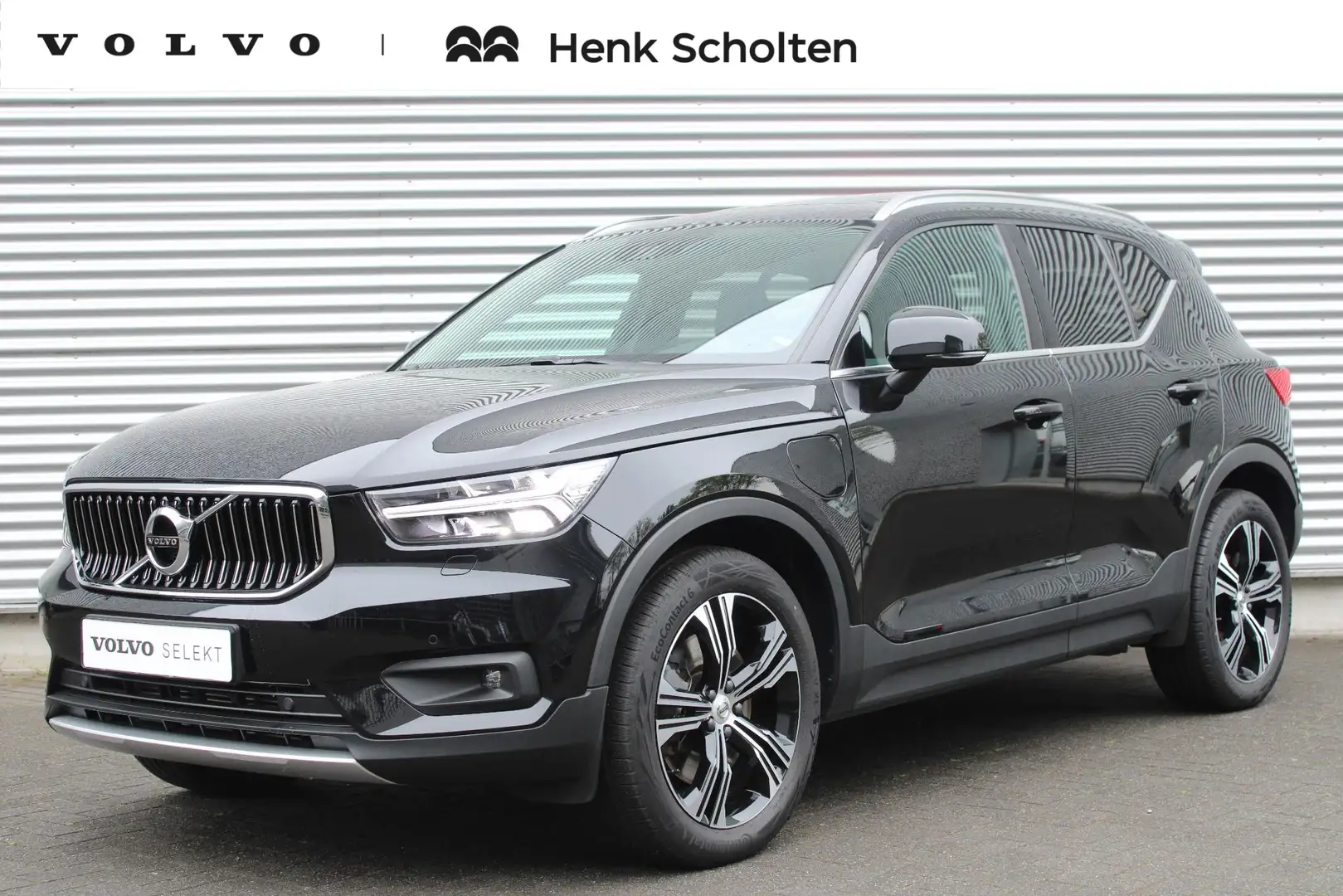 Volvo XC40 1.5 T4 Plug-In Hybrid Inscription | Elektrisch gla Noir - 1