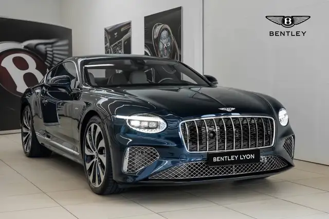 Bentley Continental GT V8 680 ch PHEV Azure