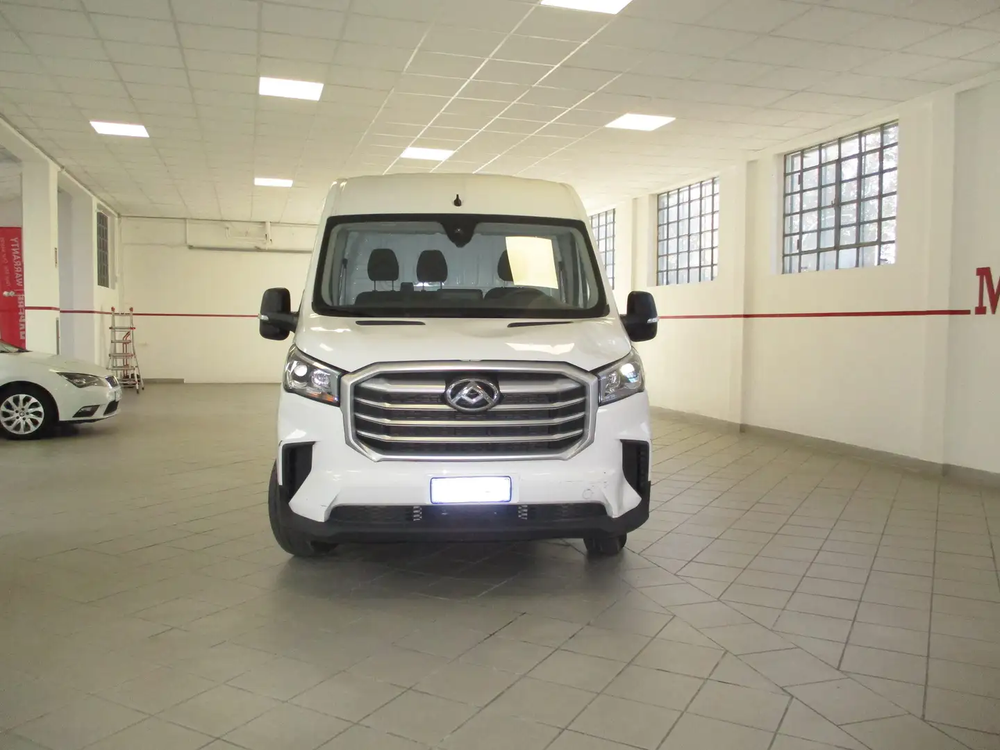 Maxus Deliver 9 2.0 CRDI (150CV) L3H2 FWD-RS- EURO 6 UNIPROPRIETA Bianco - 2